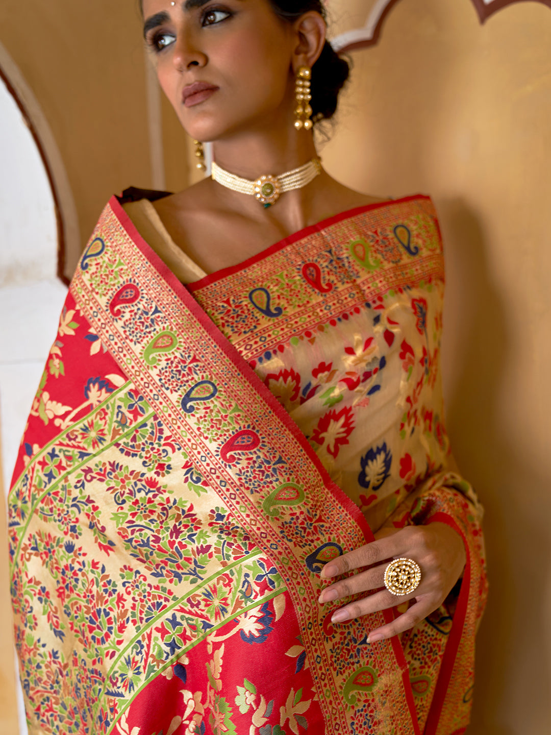 Janasya Beige Chanderi Silk Pashmina Woven Design Saree | Swadesiicart