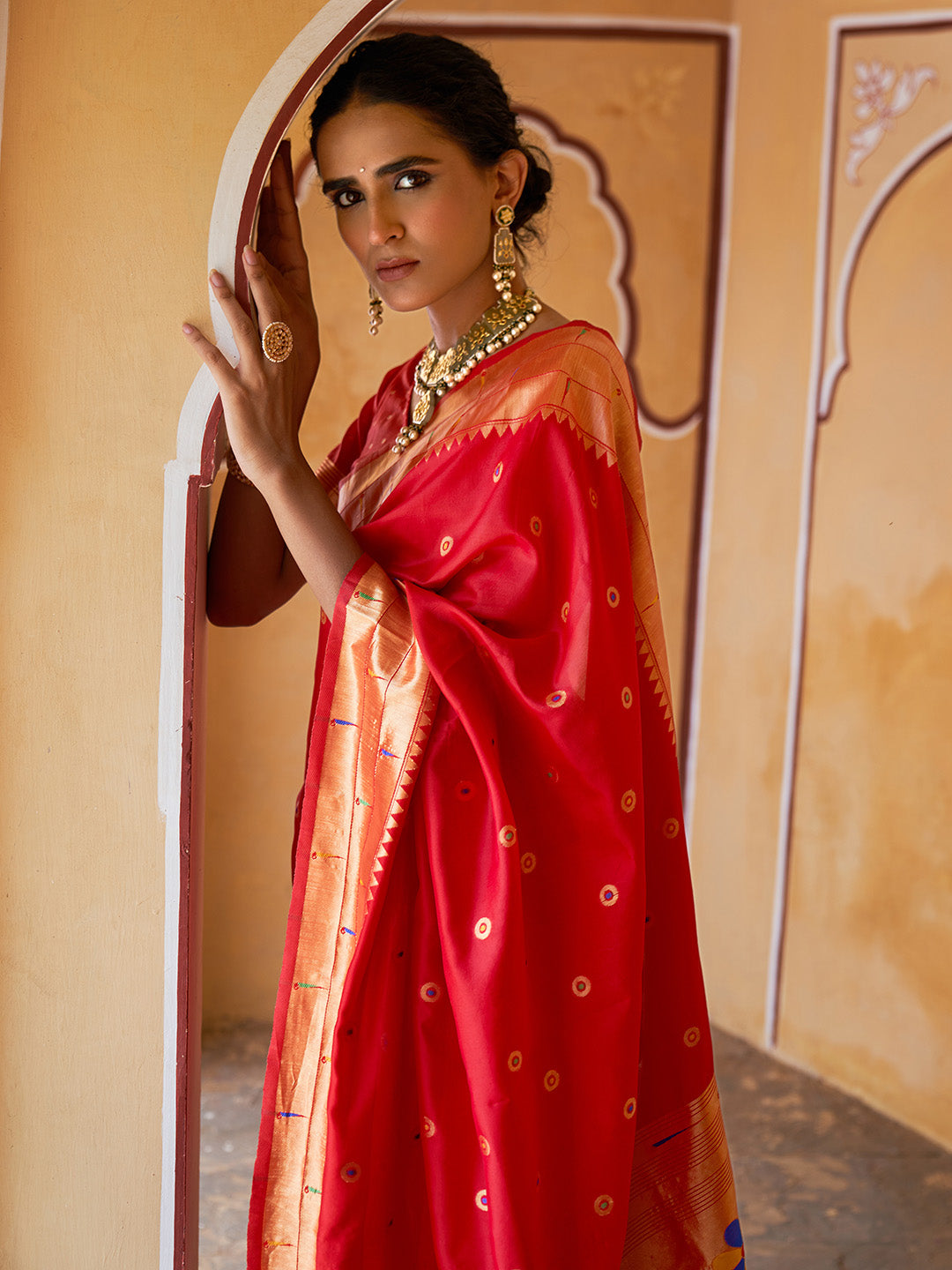 Janasya Red Paithani Silk Ethnic Motifs Paithani Silk Saree | Swadesiicart