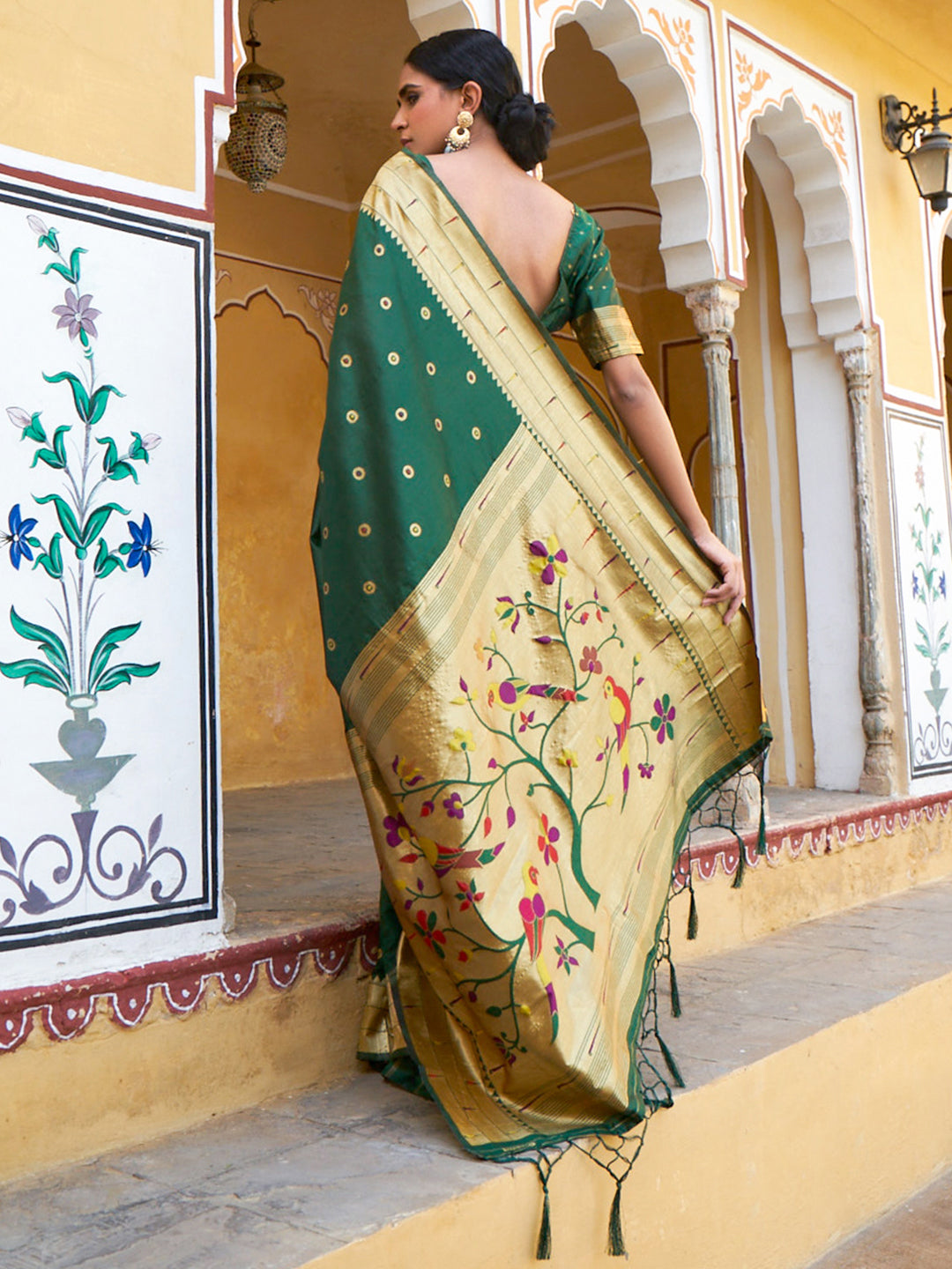 Janasya Green Paithani Silk Ethnic Motifs Paithani Silk Saree | Swadesiicart