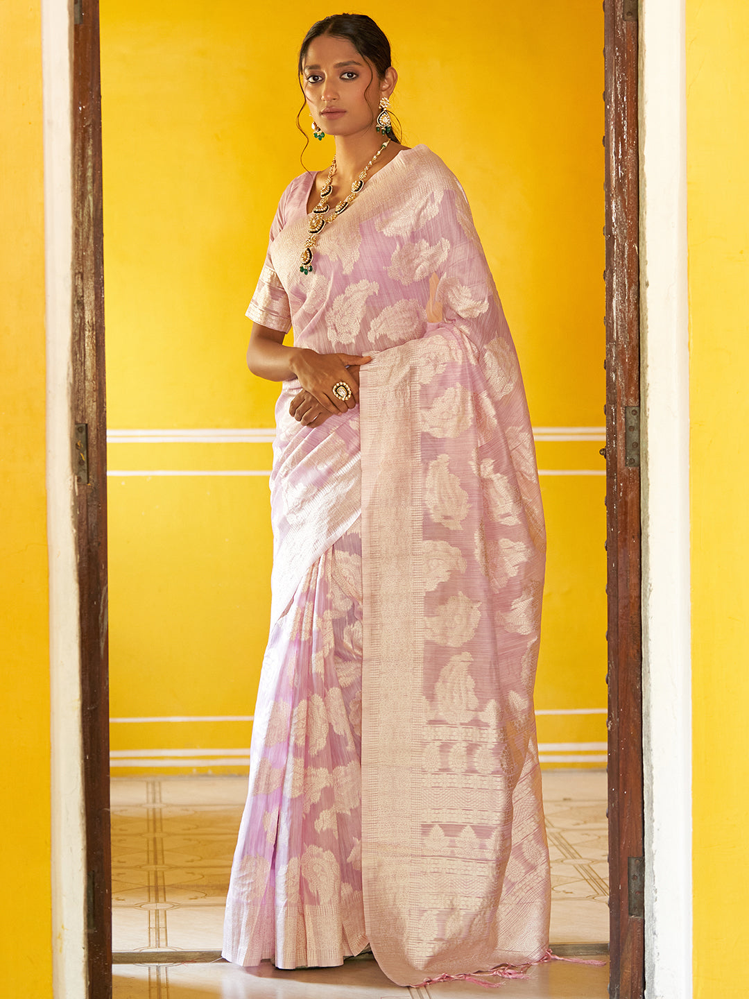 Janasya Lavender Linen Cotton Woven Paisley Woven Design Saree | Swadesiicart
