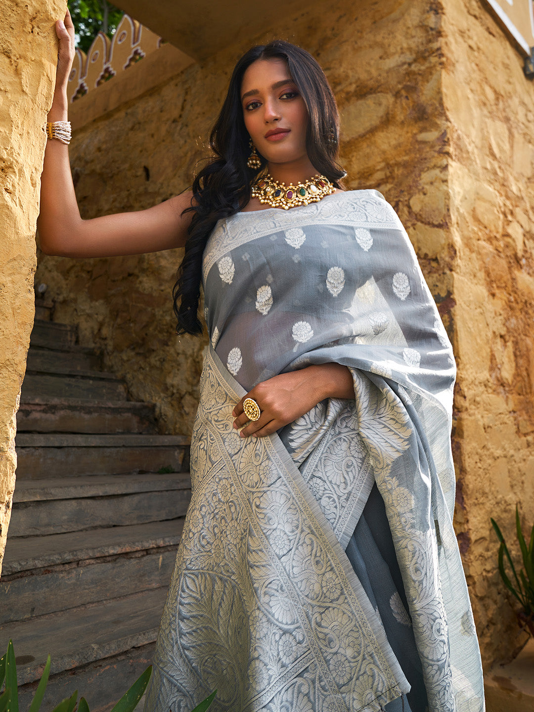 Janasya Grey Linen Cotton Woven Floral Design Woven Design Saree | Swadesiicart