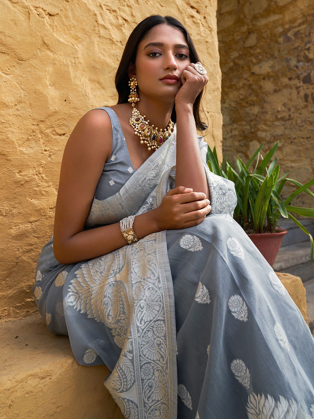 Janasya Grey Linen Cotton Woven Floral Design Woven Design Saree | Swadesiicart