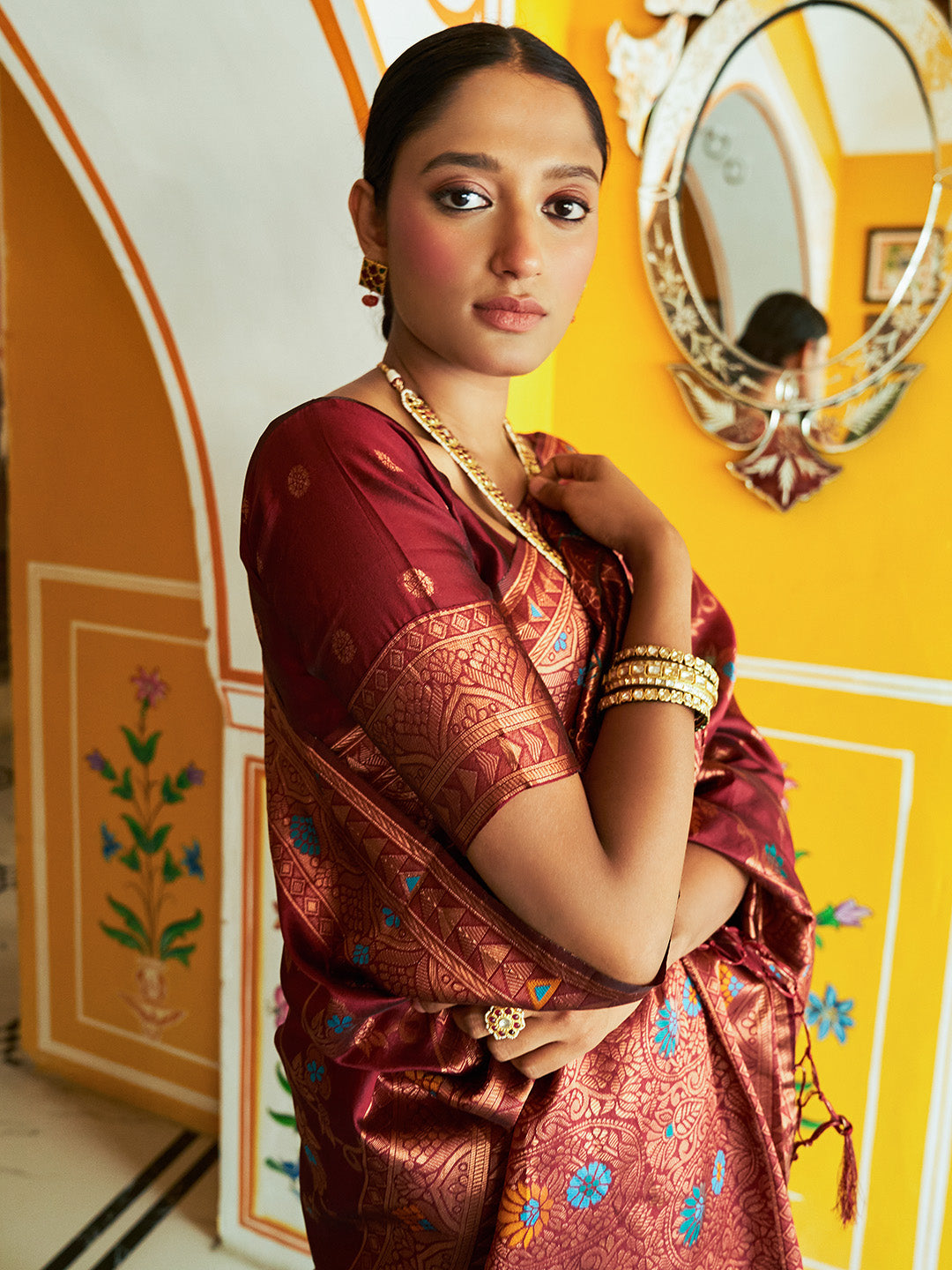 Janasya Maroon Banarasi Silk Woven Dual Tone Floral Design Banarasi Silk Saree | Swadesiicart