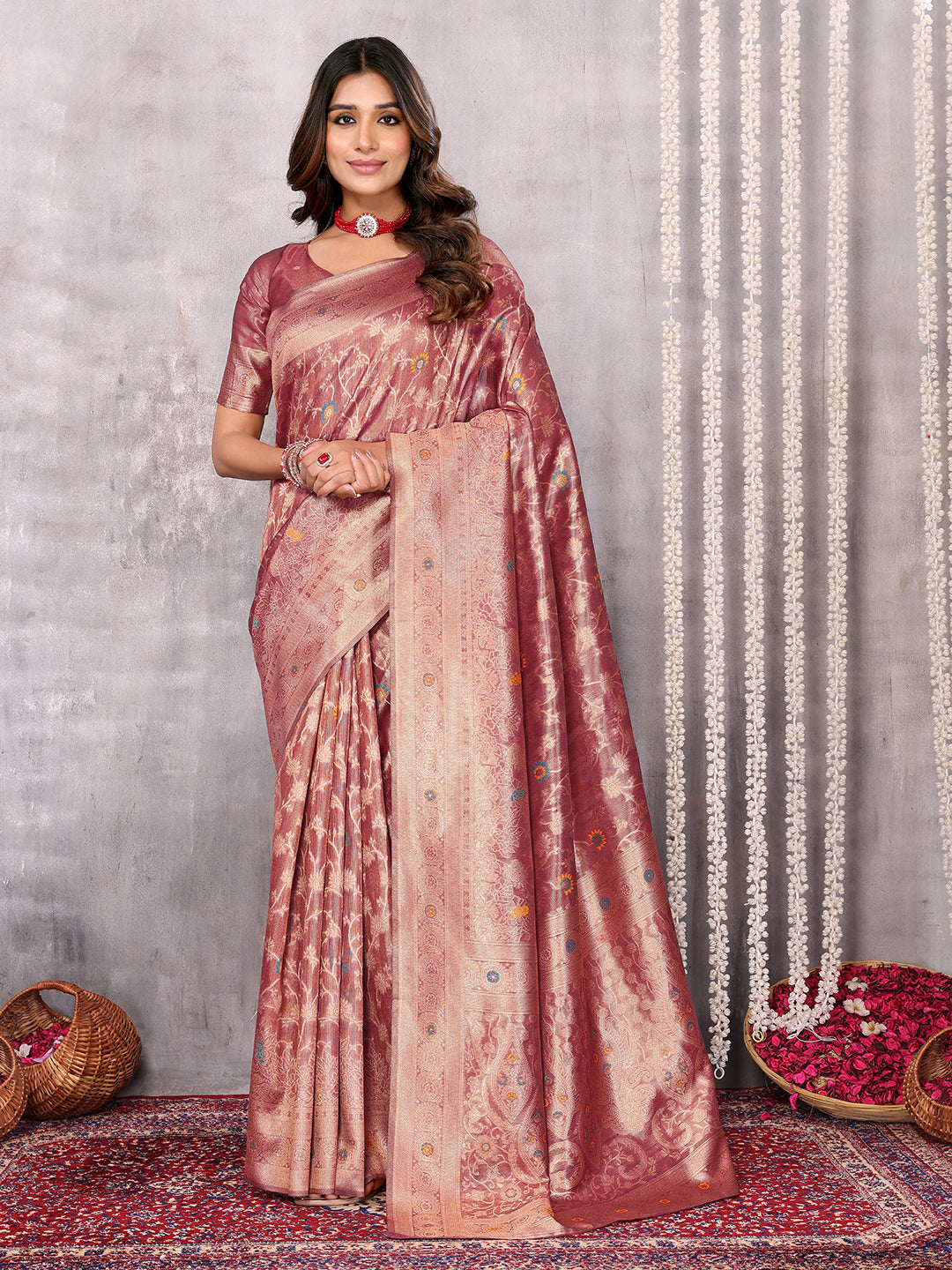 Janasya Mauve Silk Blend Floral Banarasi Saree | Swadesiicart