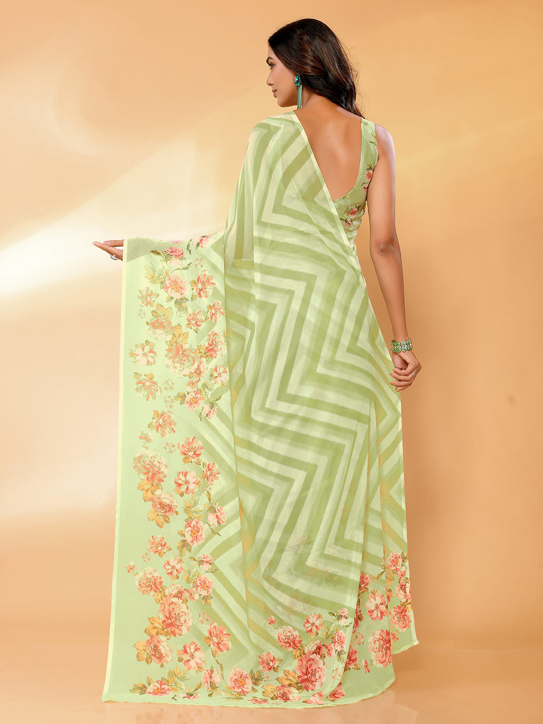 Janasya Light Green Georgette Floral Printed Saree | Swadesiicart