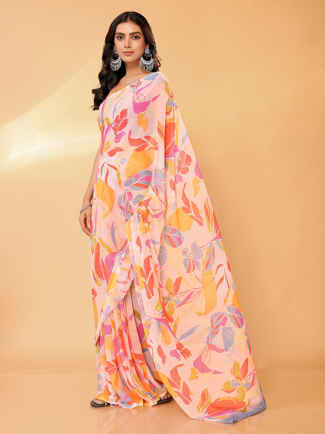 Janasya Peach Georgette Tropical Printed Saree | Swadesiicart