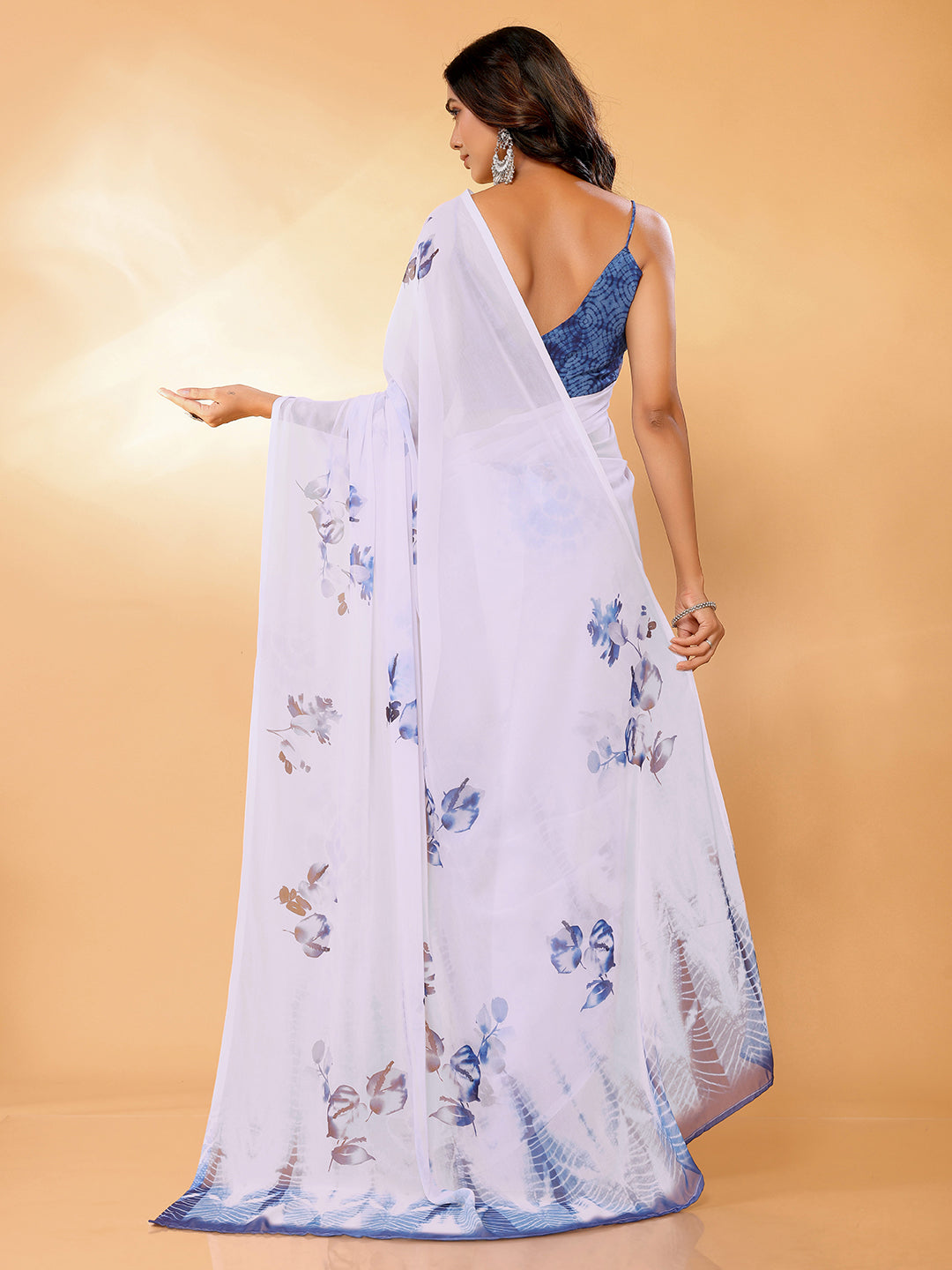 Janasya White Georgette Floral Printed Saree | Swadesiicart
