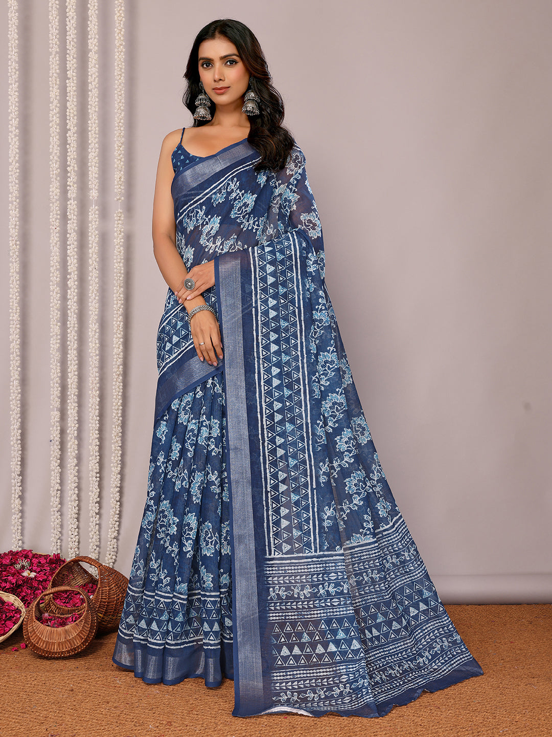 Janasya Navy Blue Cotton Linen Floral Printed Saree | Swadesiicart