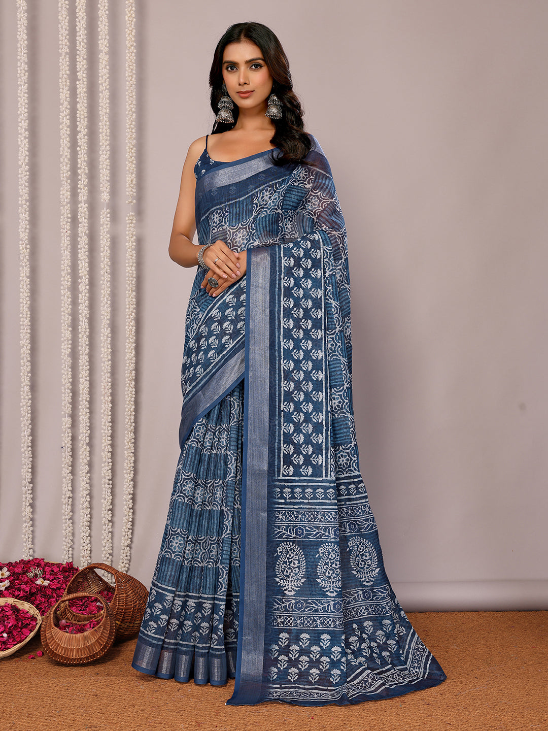 Janasya Navy Blue Cotton Linen Block Print Printed Saree | Swadesiicart