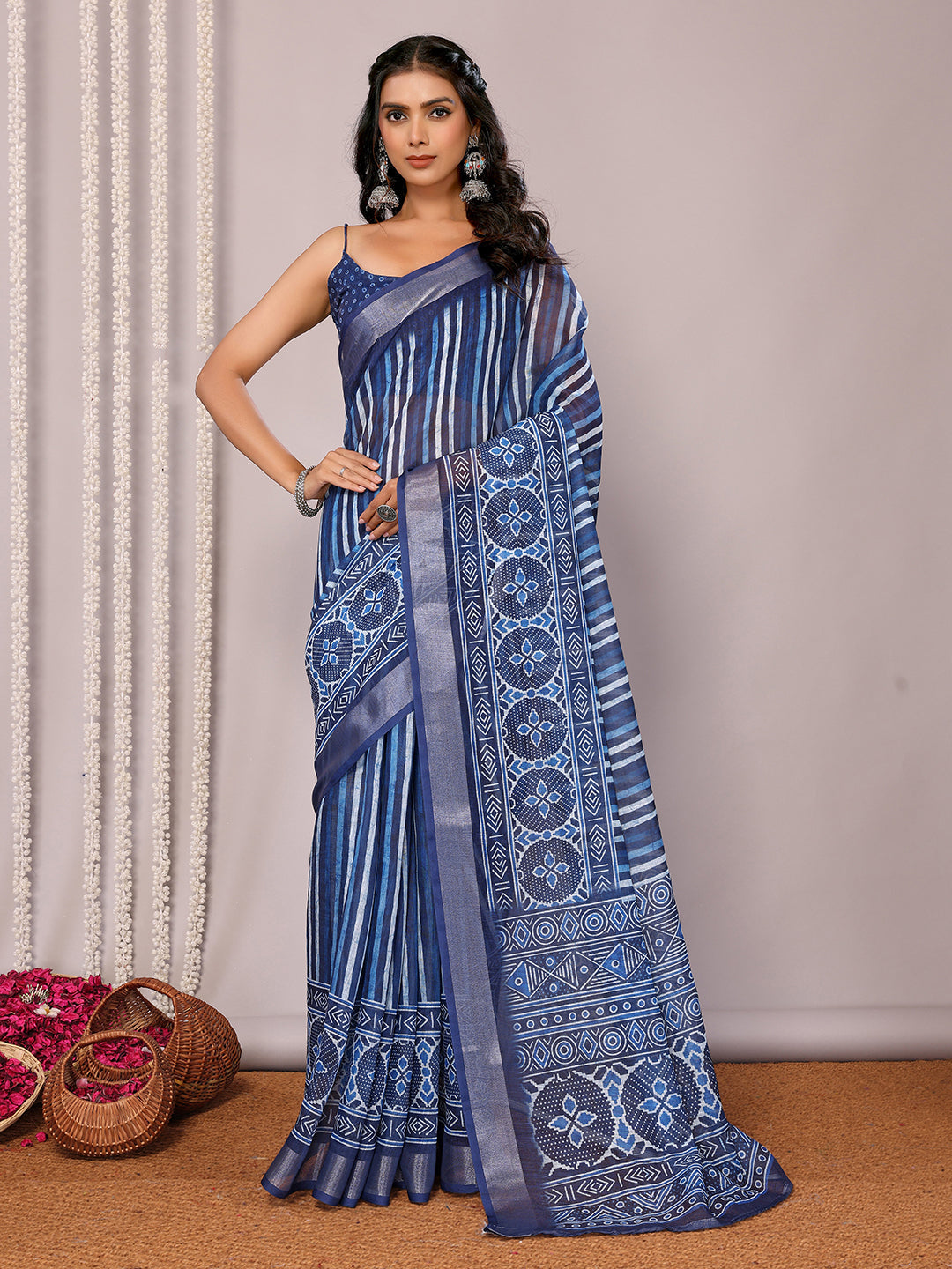 Janasya Blue Cotton Linen Geometric Printed Saree | Swadesiicart