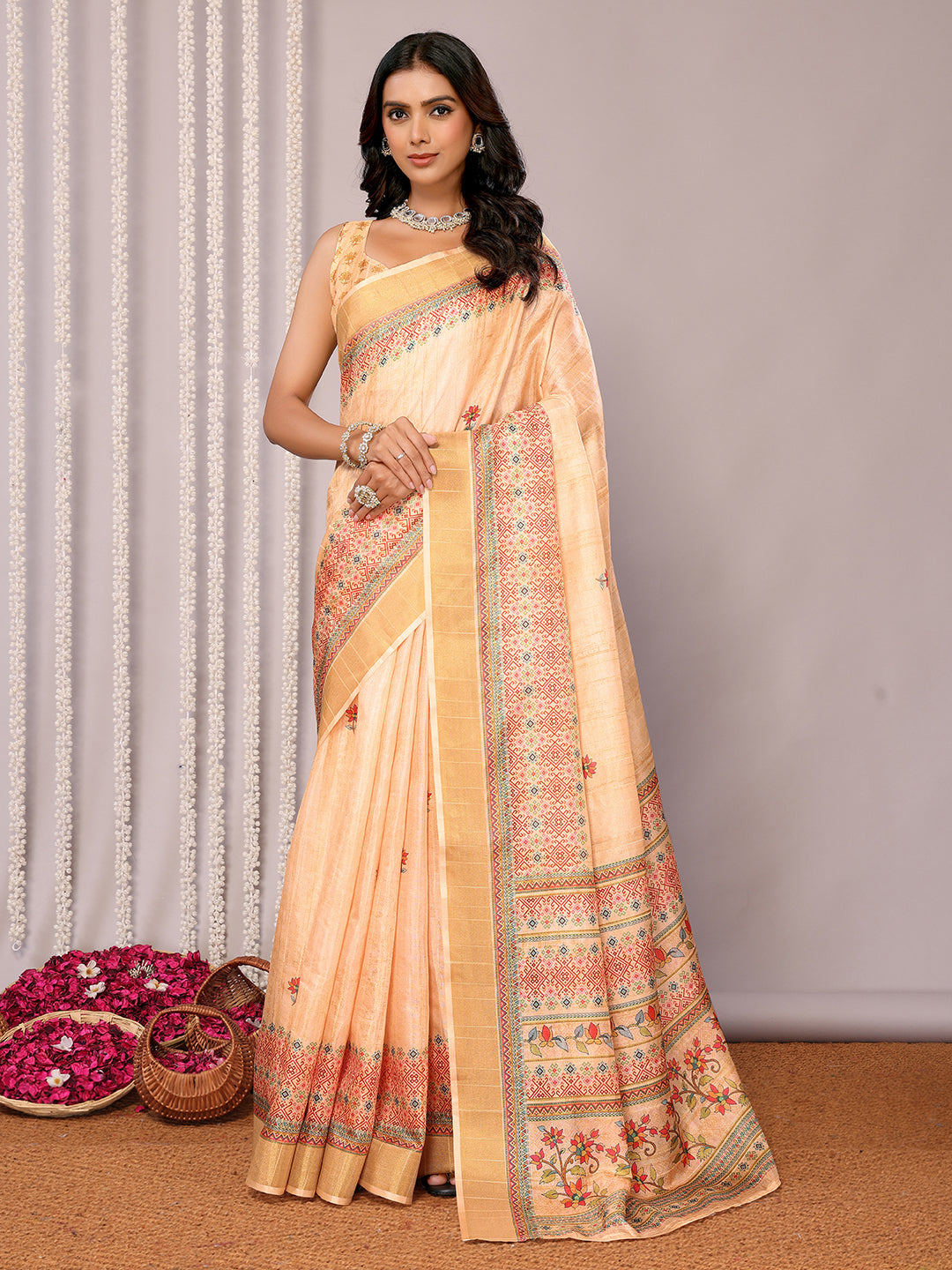 Janasya Beige Chanderi Silk Floral Printed Saree | Swadesiicart