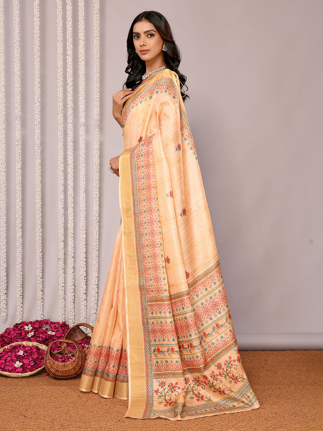 Janasya Beige Chanderi Silk Floral Printed Saree | Swadesiicart