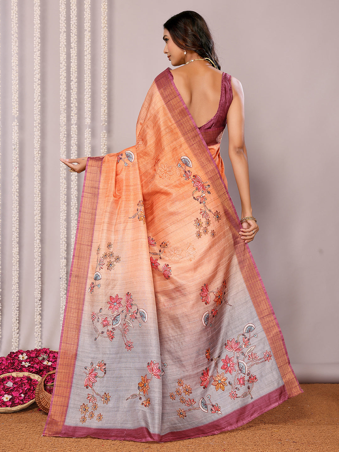 Janasya Beige Chanderi Silk Floral Printed Saree | Swadesiicart