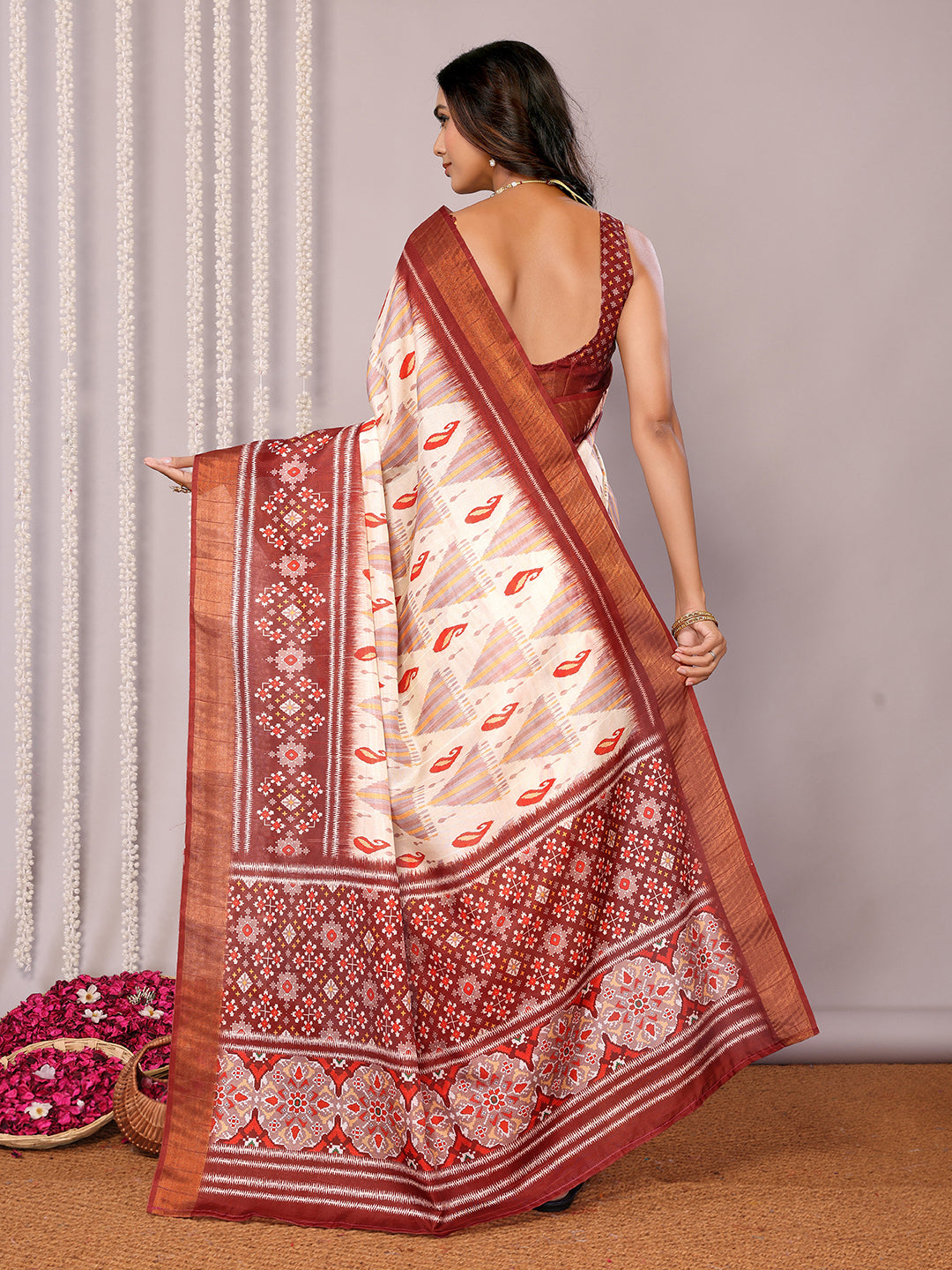 Janasya Cream Chanderi Silk Ikkat Printed Saree | Swadesiicart