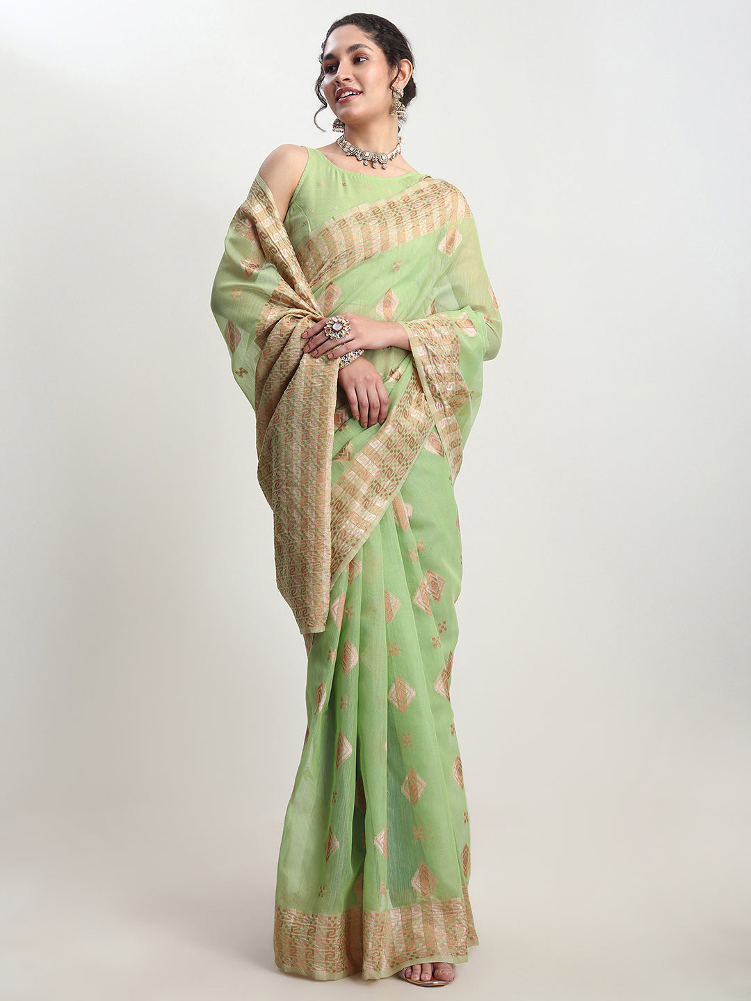 Janasya Green Linen Blend Geometric Jacquard Saree | Swadesiicart