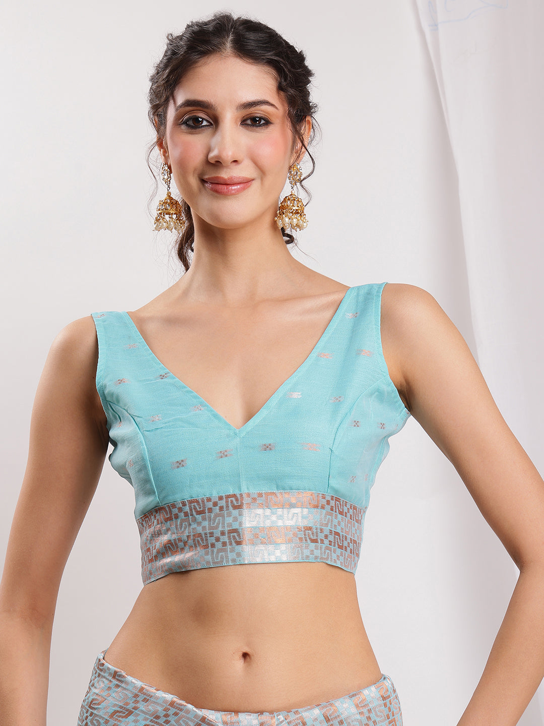 Janasya Sky Blue Linen Blend Geometric Jacquard Saree | Swadesiicart