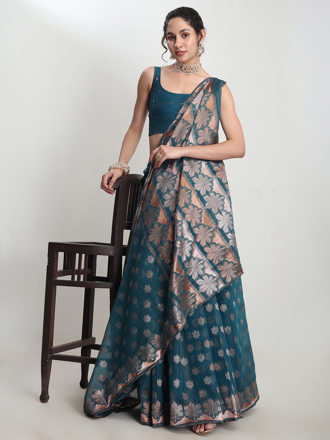 Janasya Teal Blue Linen Blend Floral Jacquard Saree | Swadesiicart
