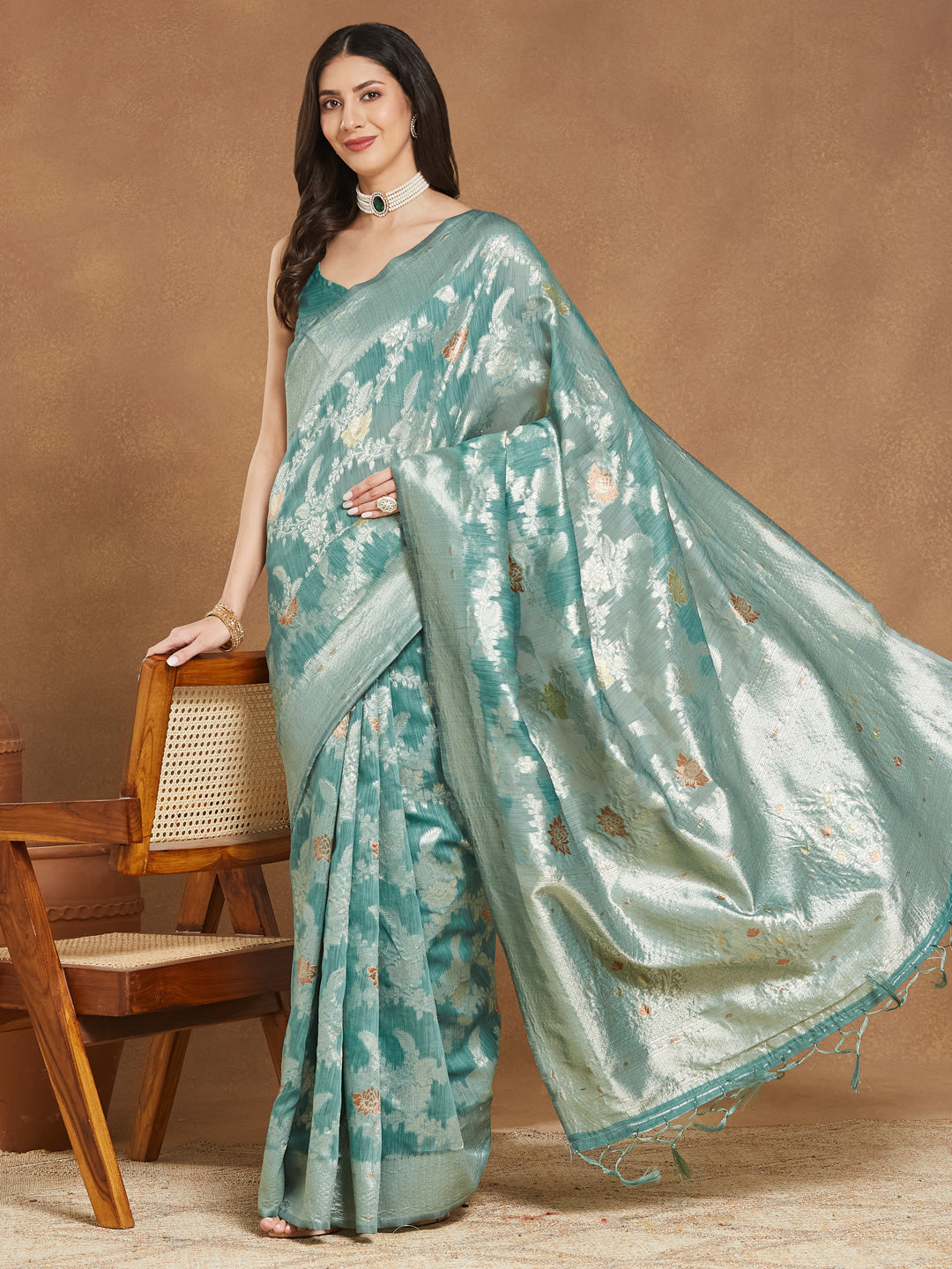 Janasya Sea Green Linen Blend Floral Jacquard Saree | Swadesiicart