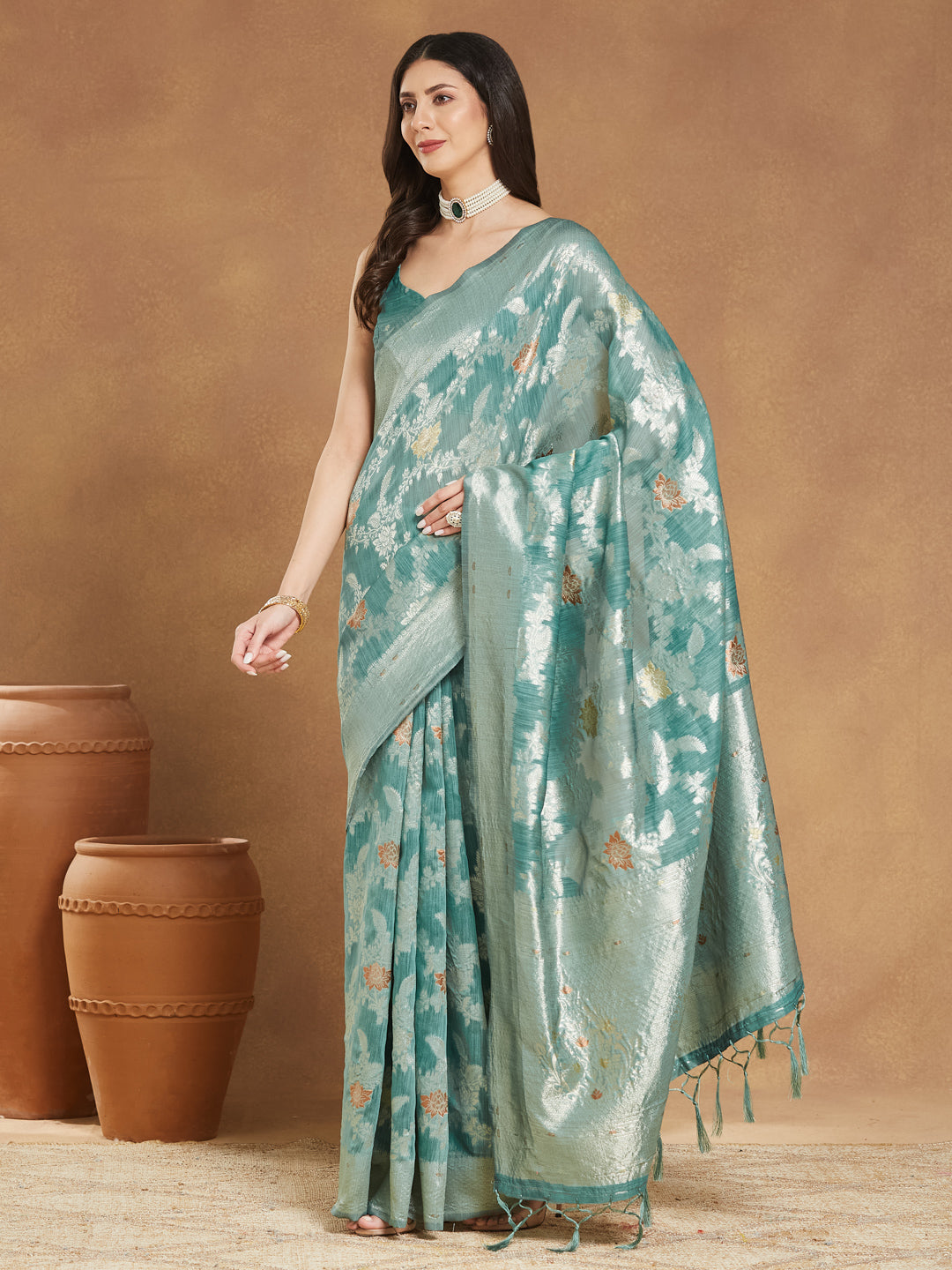 Janasya Sea Green Linen Blend Floral Jacquard Saree | Swadesiicart