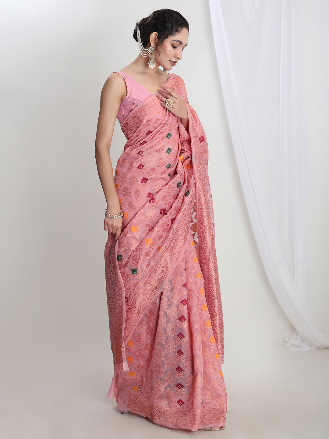 Janasya Pink Linen Blend Geometric Jacquard Saree | Swadesiicart