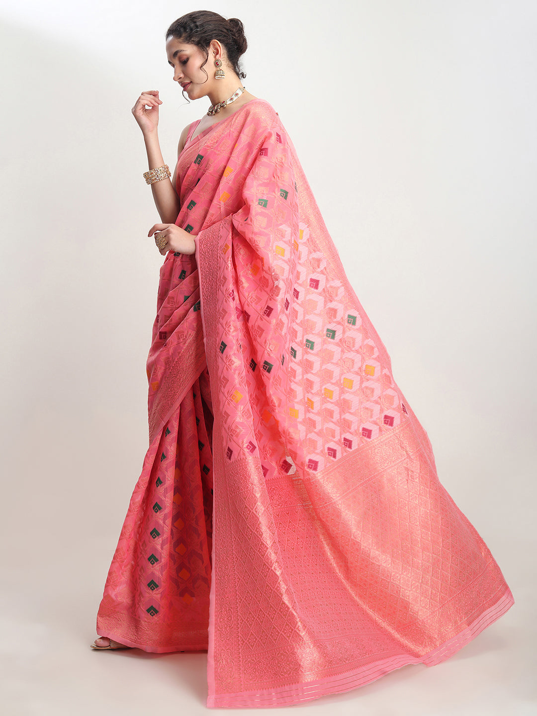 Janasya Peach Linen Blend Geometric Jacquard Saree | Swadesiicart