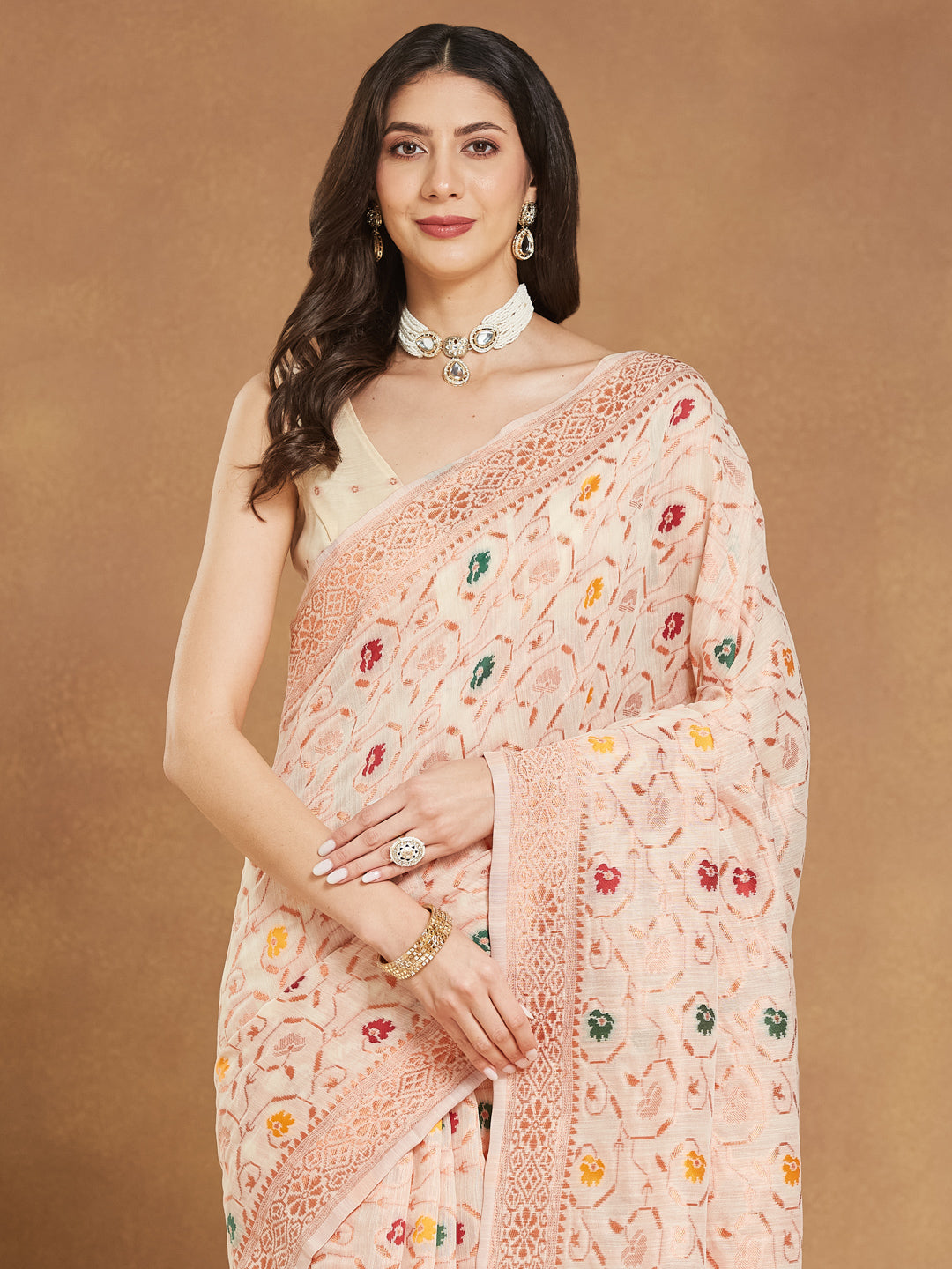 Janasya Light Peach Linen Blend Patola Jacquard Saree | Swadesiicart