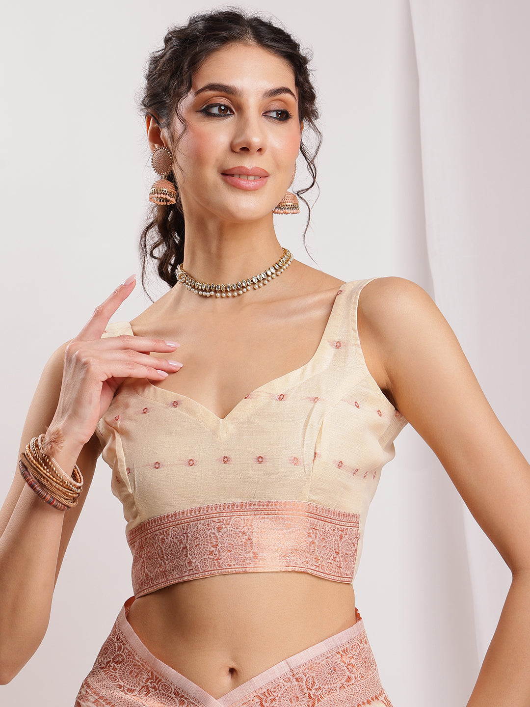Janasya Orange Linen Blend Floral Jacquard Saree | Swadesiicart
