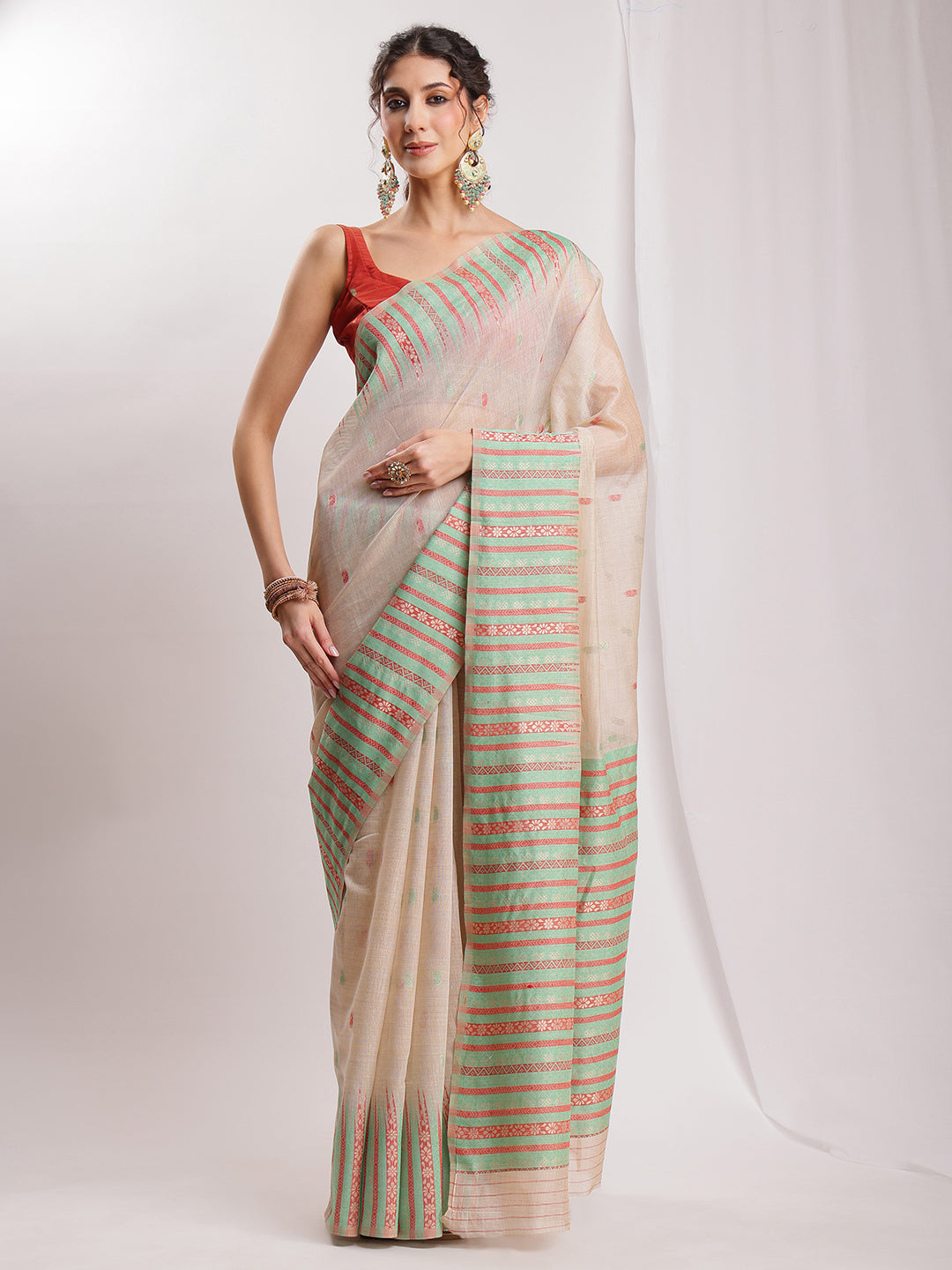 Janasya Beige Silk Blend Ikkat Jacquard Saree | Swadesiicart