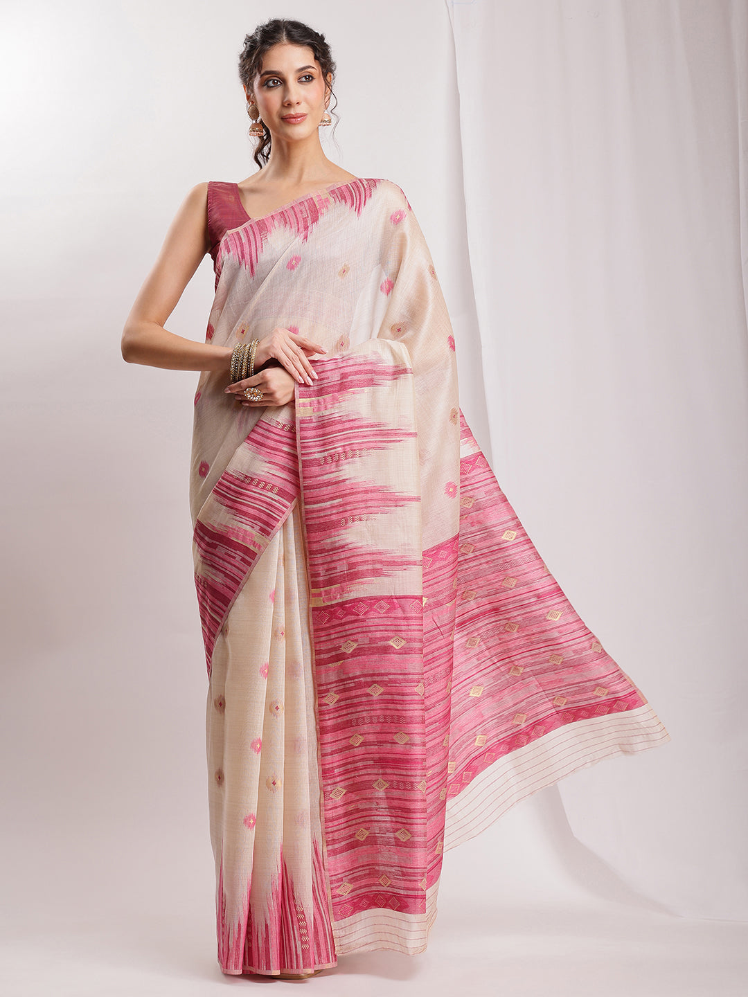 Janasya Beige Silk Blend Ikkat Jacquard Saree | Swadesiicart