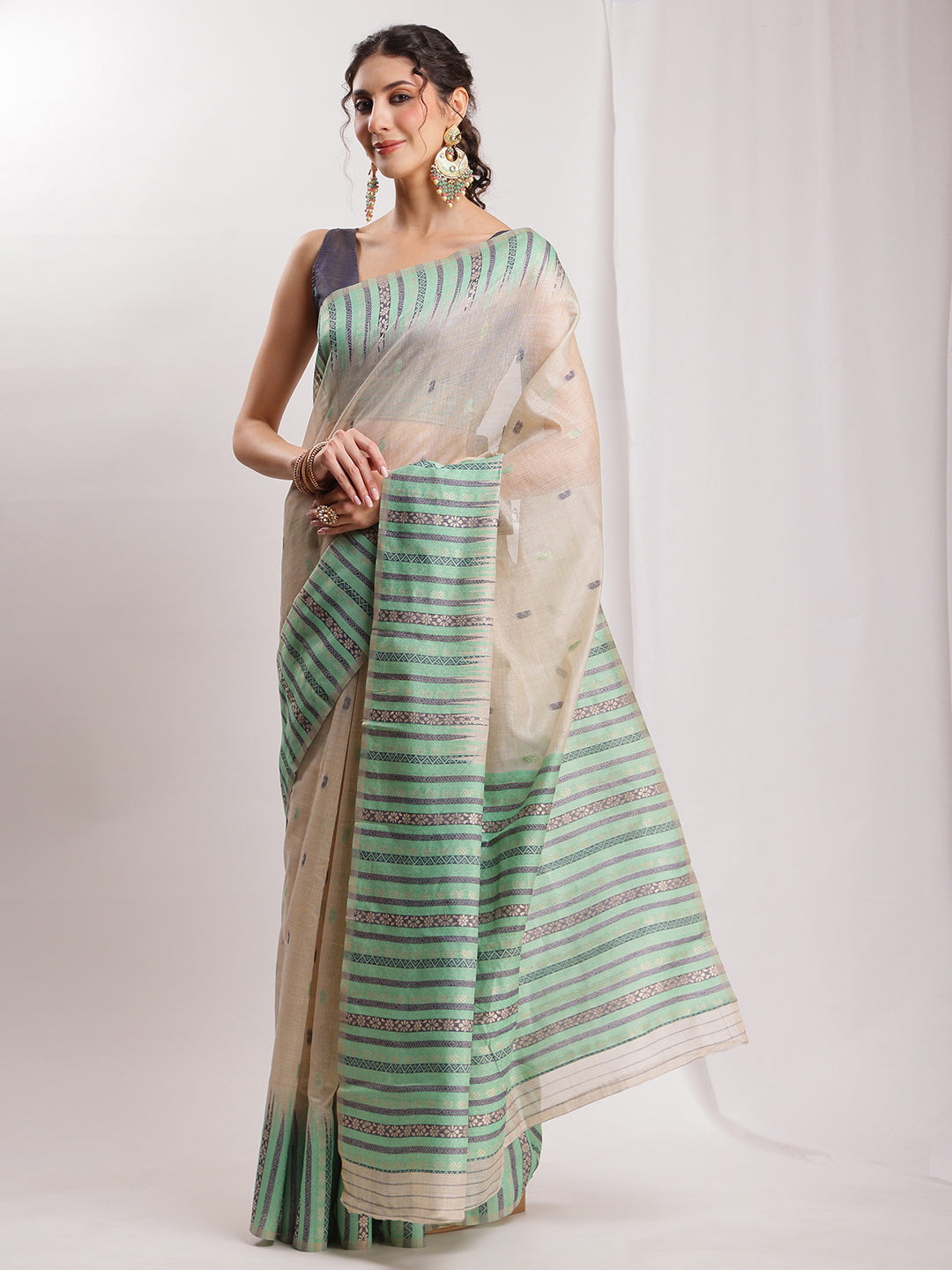 Janasya Beige Silk Blend Ikkat Jacquard Saree | Swadesiicart