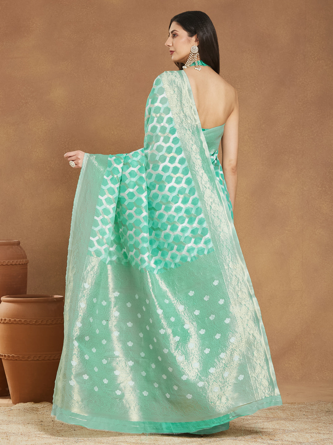 Janasya Sea Green Linen Blend Geometric Jacquard Saree | Swadesiicart