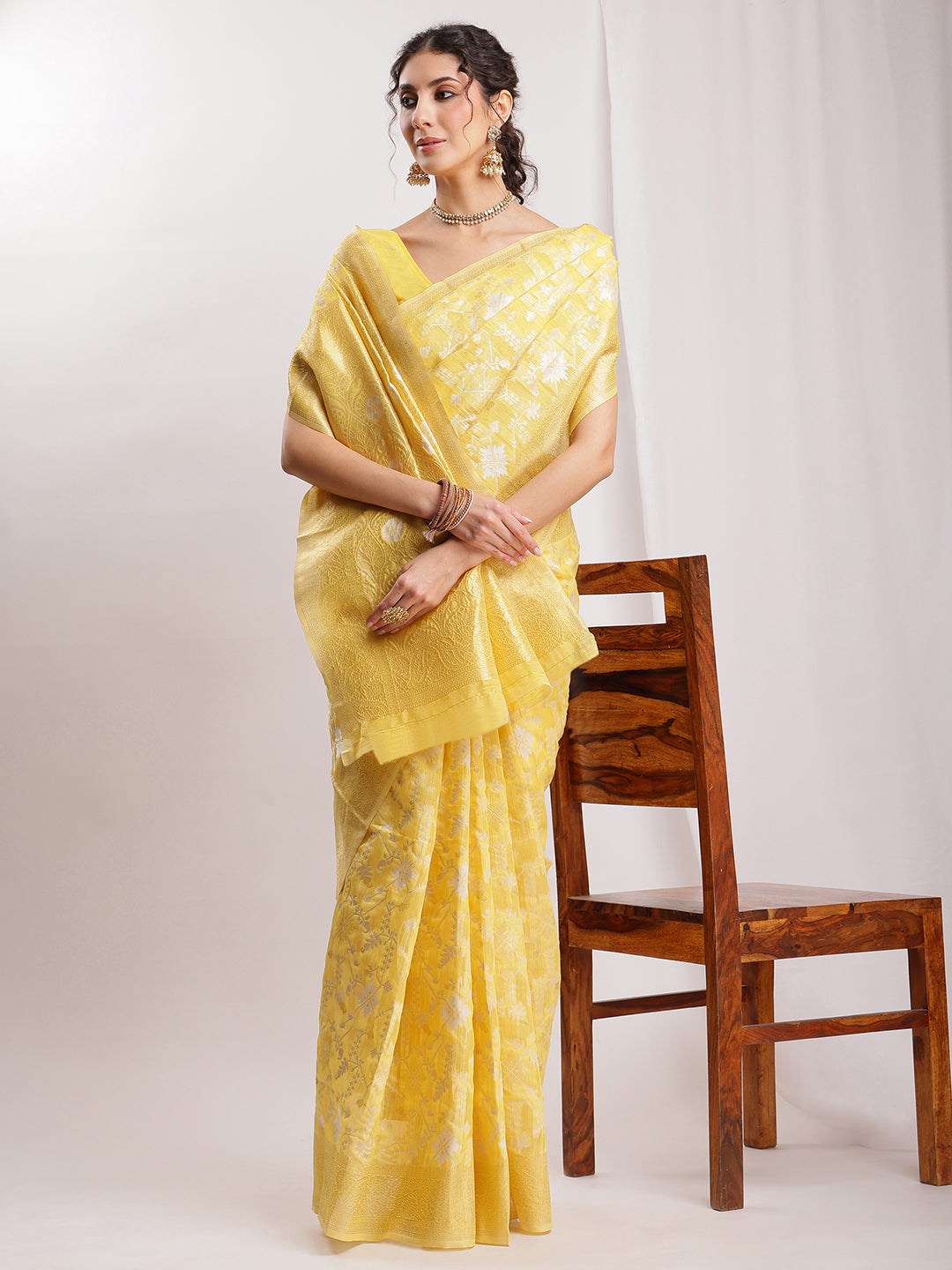 Janasya Yellow Linen Blend Geometric Jacquard Saree | Swadesiicart