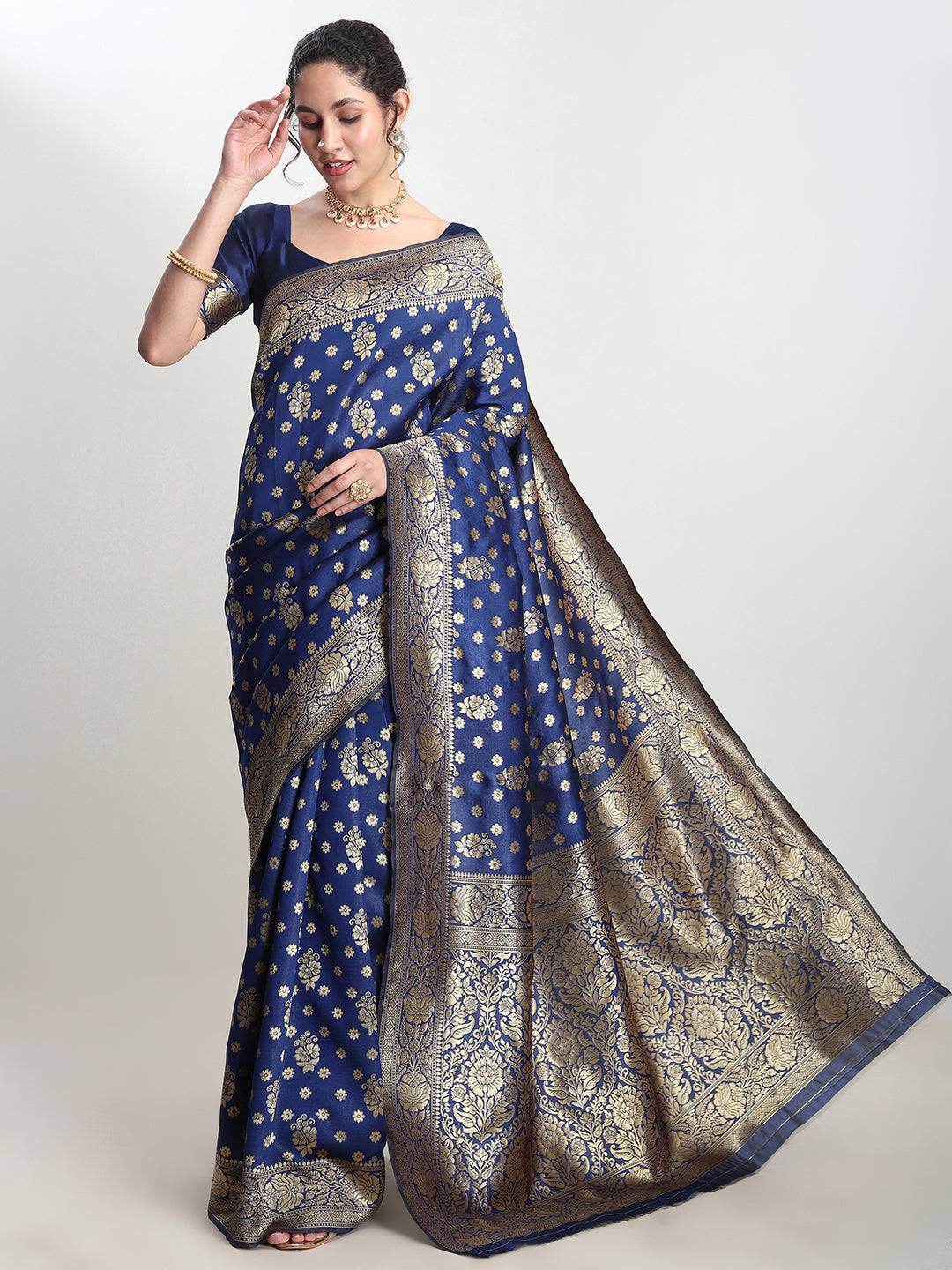 Janasya Blue Silk Blend Floral Jacquard Saree | Swadesiicart