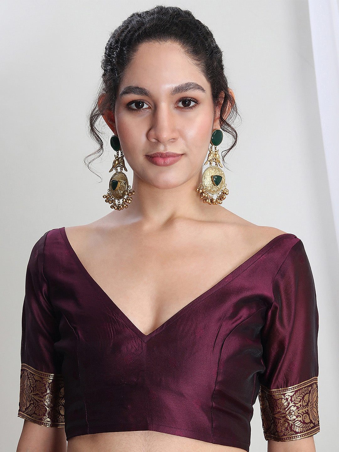 Janasya Purple Silk Blend Floral Jacquard Saree | Swadesiicart
