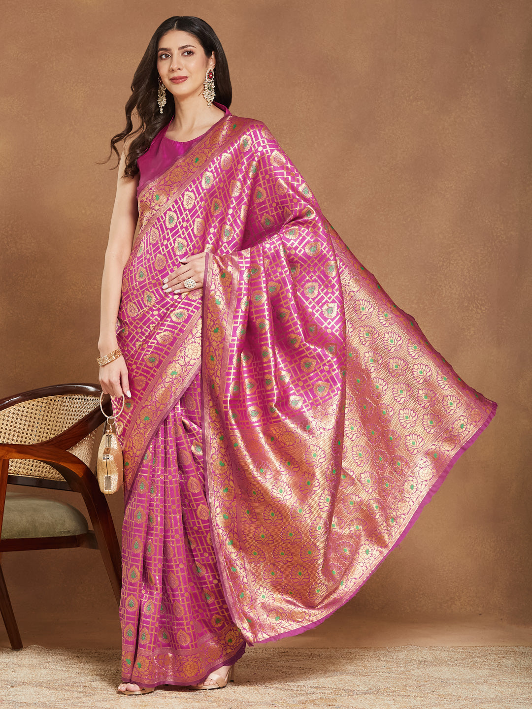 Janasya Pink Silk Blend Ethnic Motifs Jacquard Saree | Swadesiicart