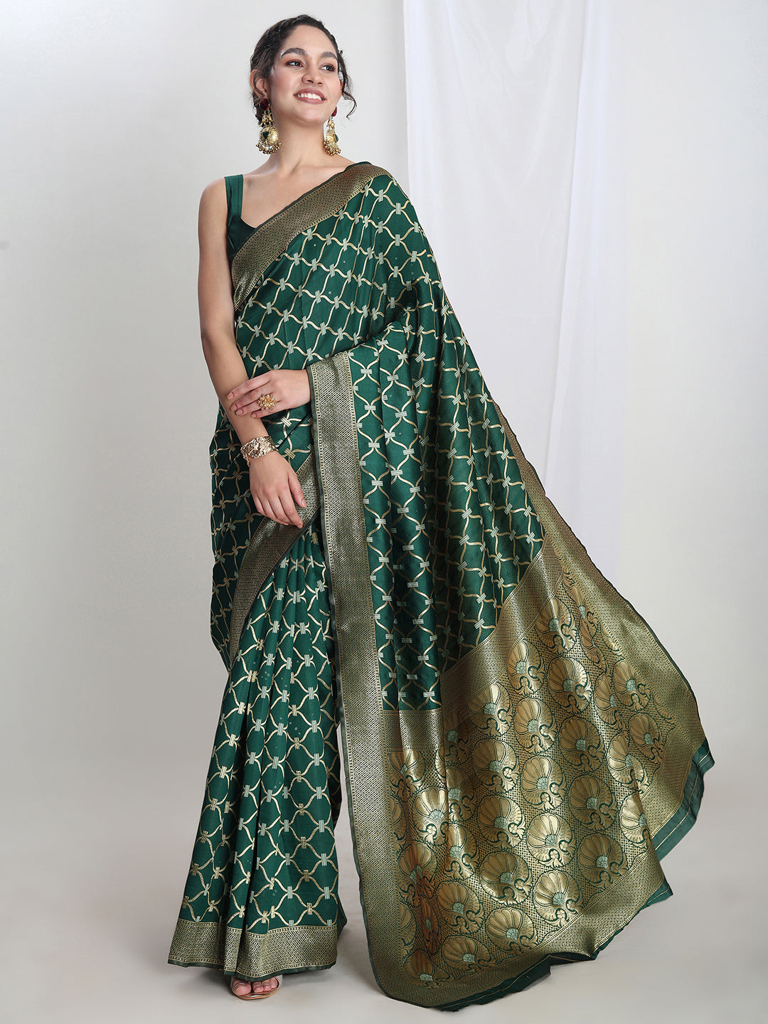 Janasya Green Silk Blend Ethnic Printed Jacquard Saree | Swadesiicart
