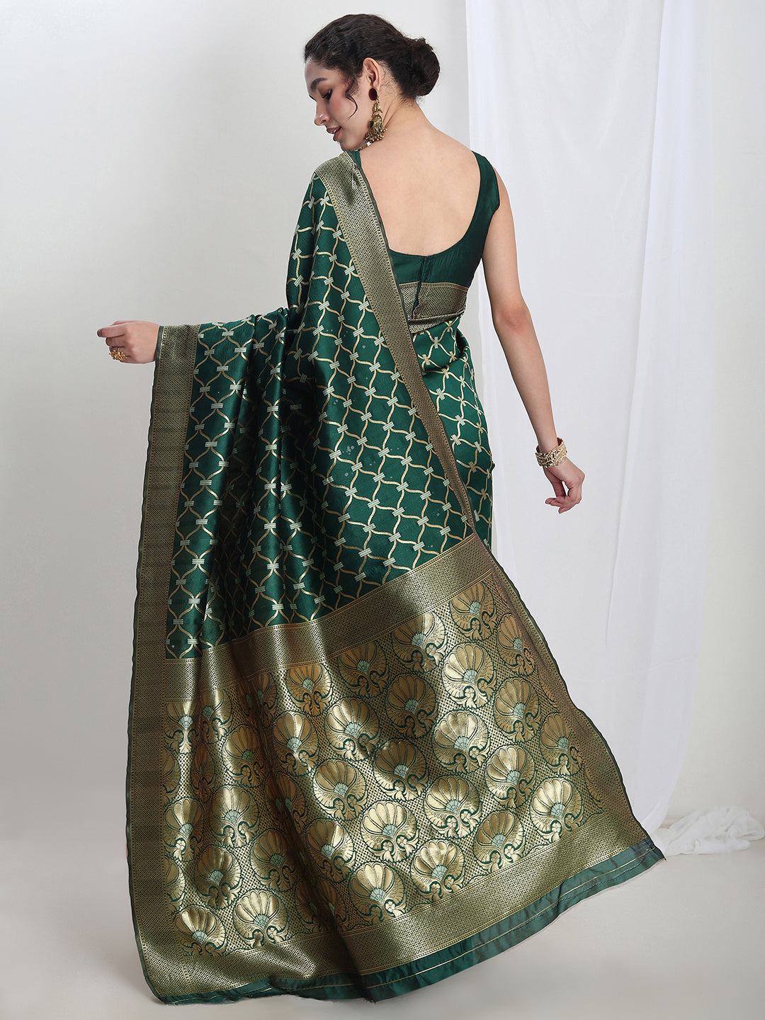 Janasya Green Silk Blend Ethnic Printed Jacquard Saree | Swadesiicart