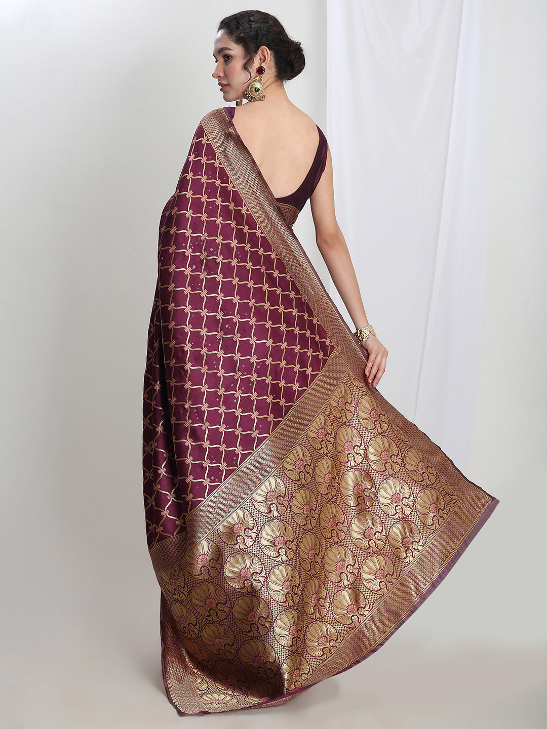 Janasya Purple Silk Blend Ethnic Printed Jacquard Saree | Swadesiicart