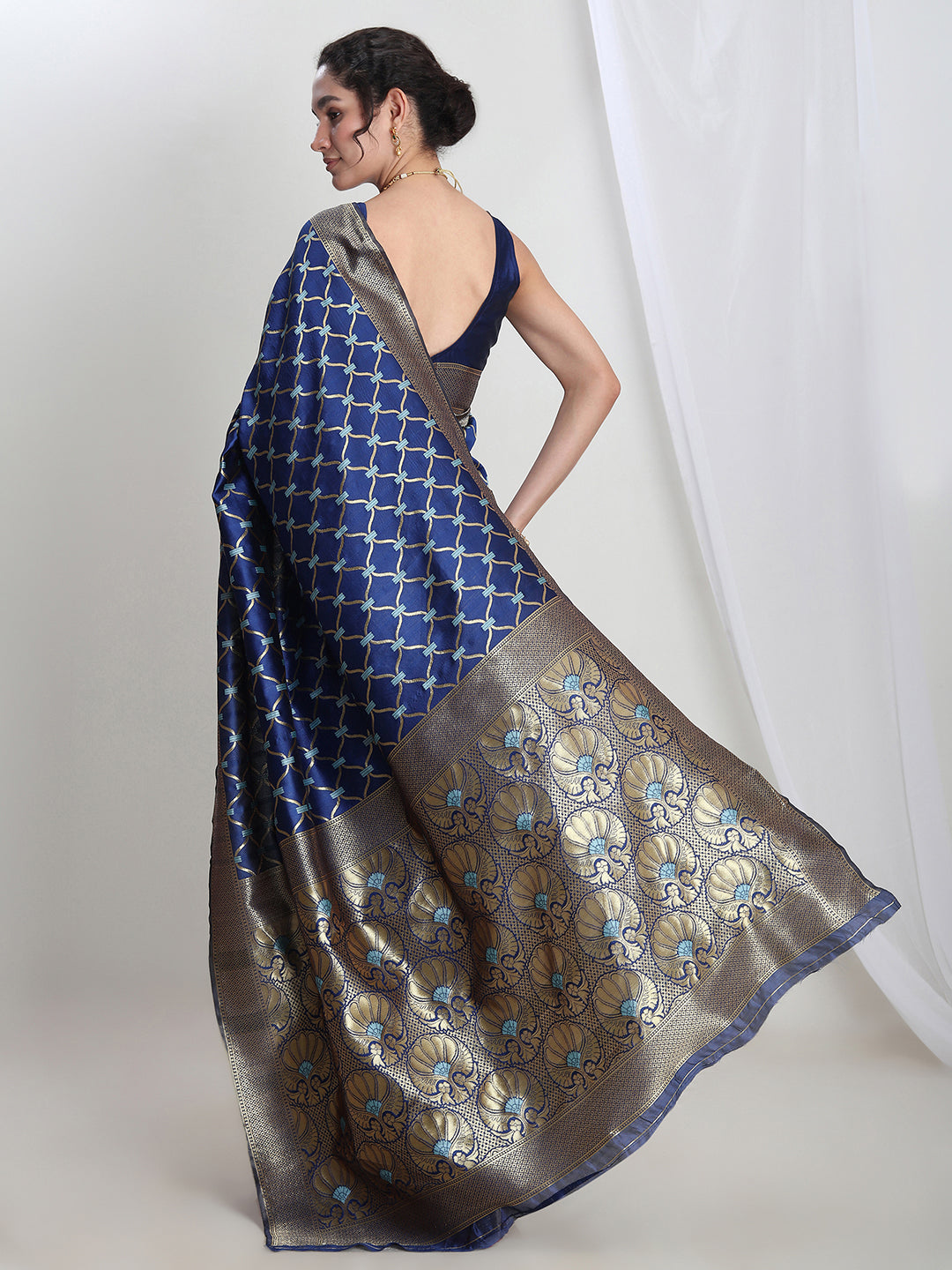Janasya Blue Silk Blend Ethnic Printed Jacquard Saree | Swadesiicart