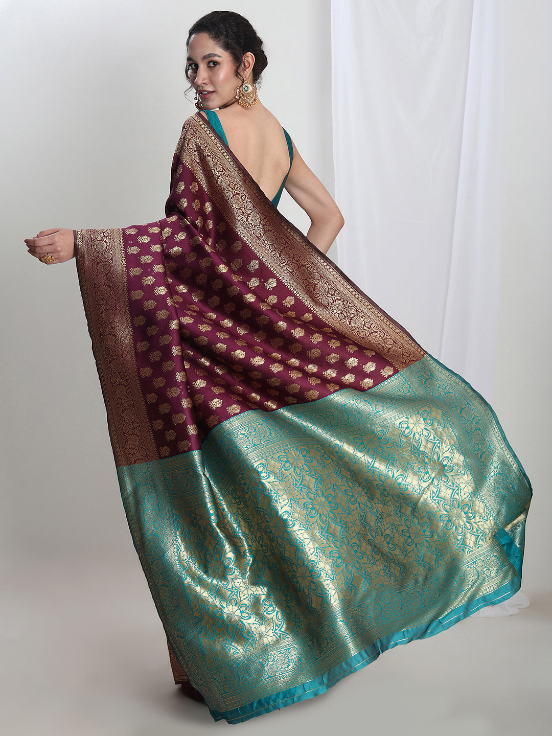 Janasya Purple Silk Blend Ethnic Motifs Jacquard Saree | Swadesiicart