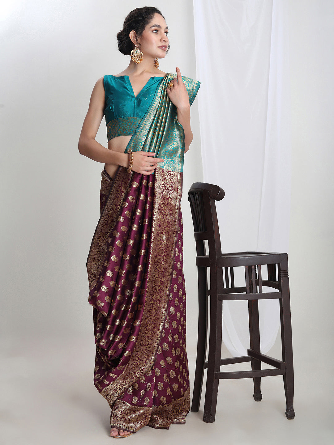 Janasya Purple Silk Blend Ethnic Motifs Jacquard Saree | Swadesiicart