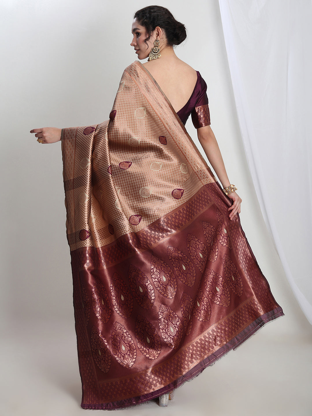 Janasya Beige Silk Blend Ethnic Printed Jacquard Saree | Swadesiicart