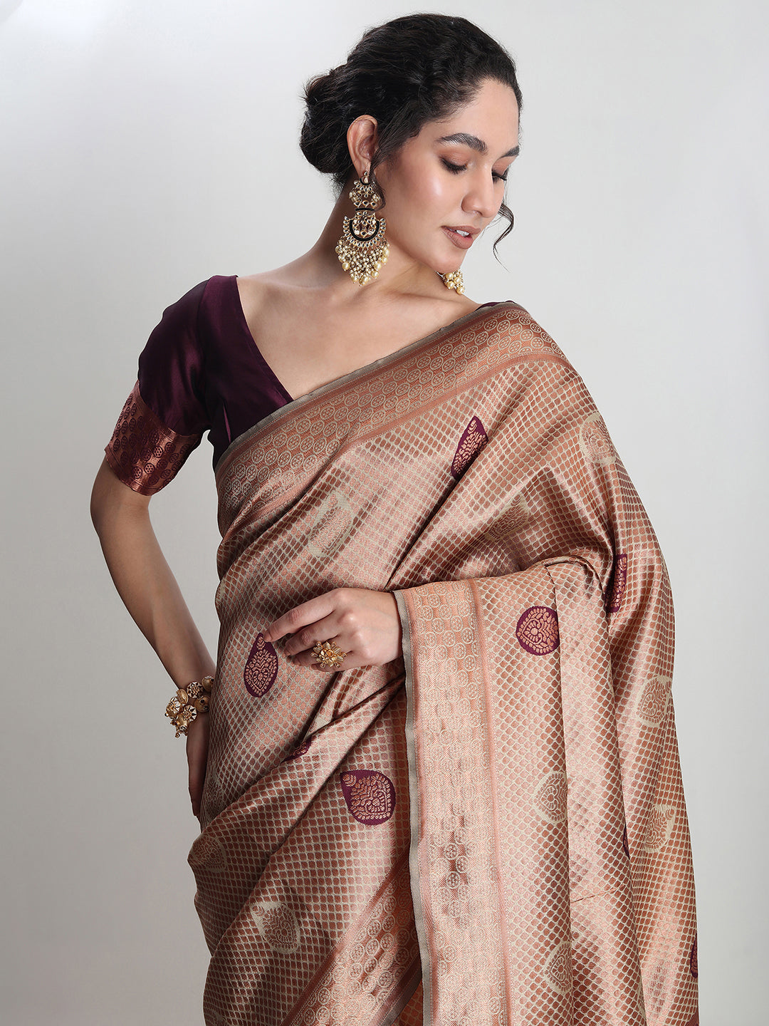 Janasya Beige Silk Blend Ethnic Printed Jacquard Saree | Swadesiicart
