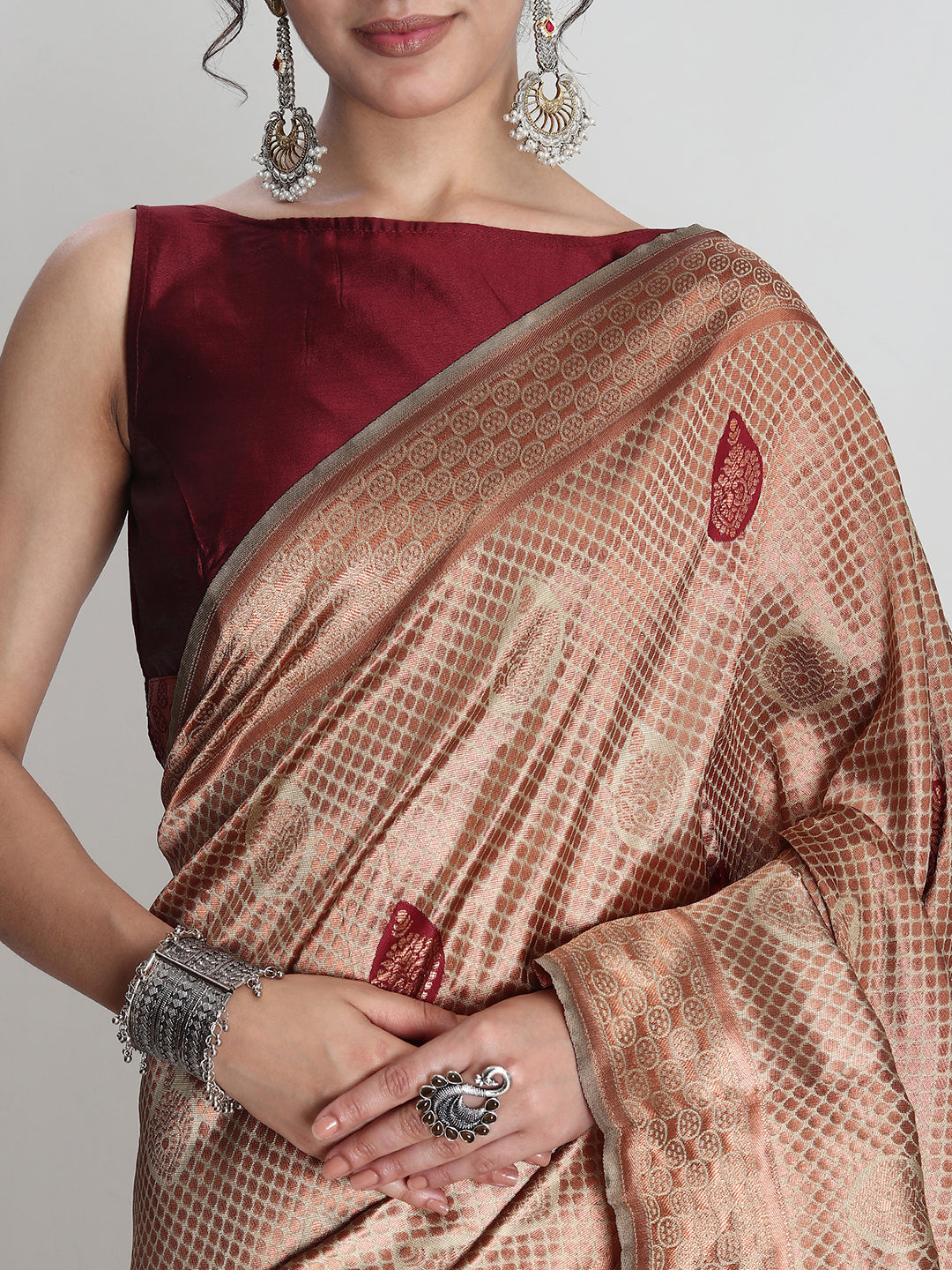 Janasya Beige Silk Blend Ethnic Printed Jacquard Saree | Swadesiicart