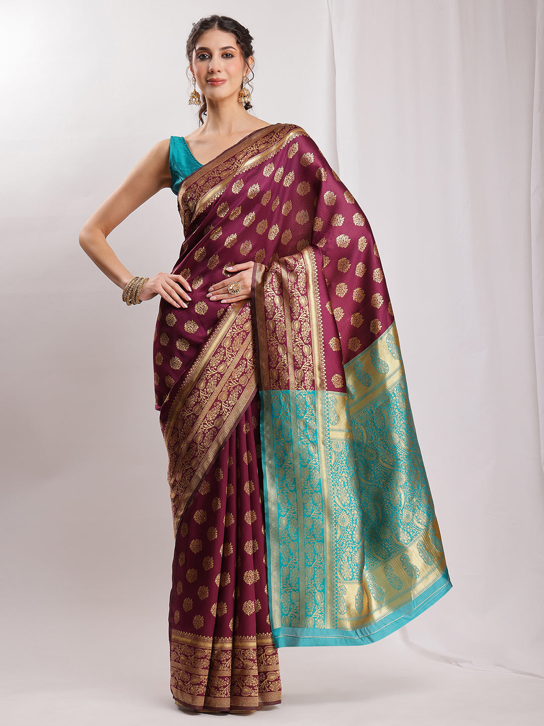 Janasya Purple Silk Blend Floral Jacquard Saree | Swadesiicart