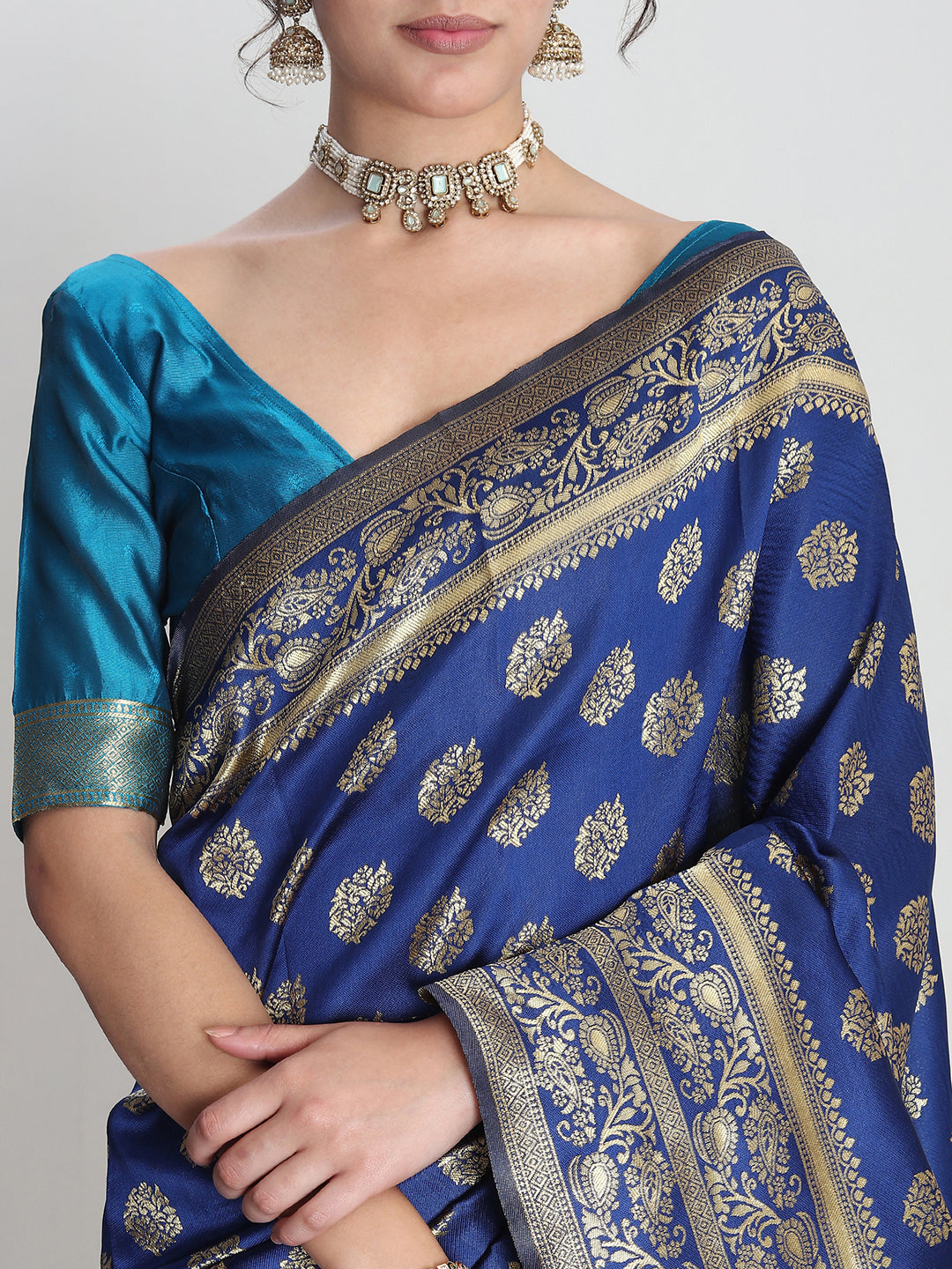 Janasya Blue Silk Blend Floral Jacquard Saree | Swadesiicart