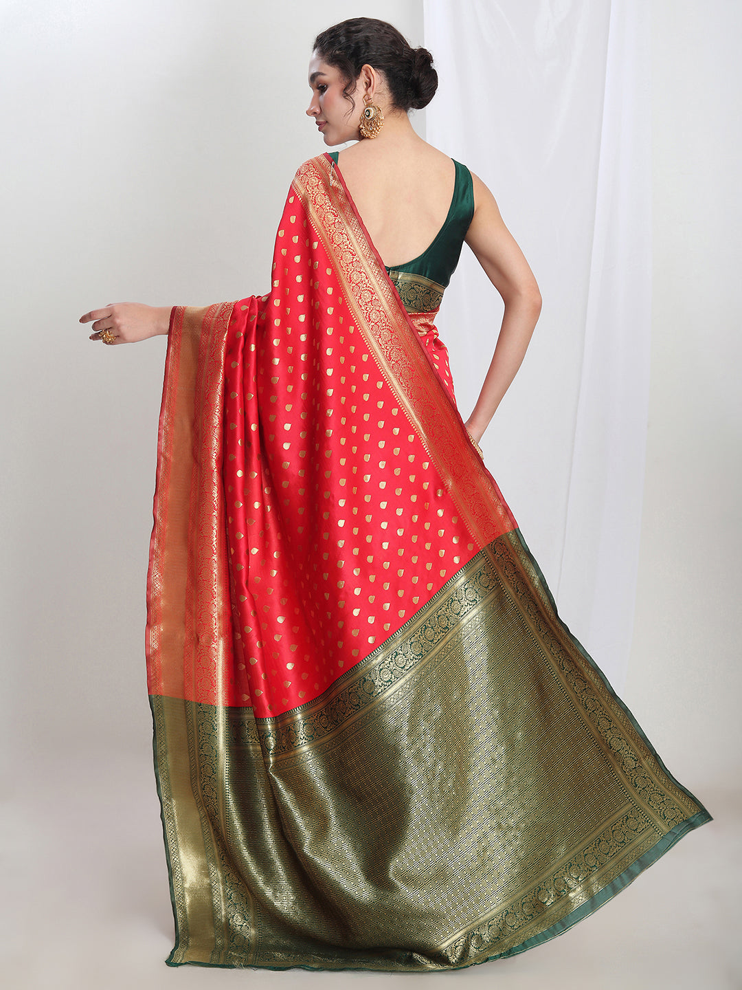 Janasya Red Silk Blend Ethnic Motifs Jacquard Saree | Swadesiicart