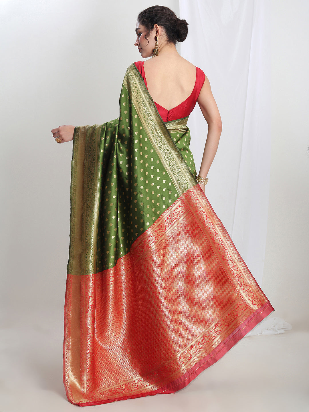Janasya Green Silk Blend Ethnic Motifs Jacquard Saree | Swadesiicart