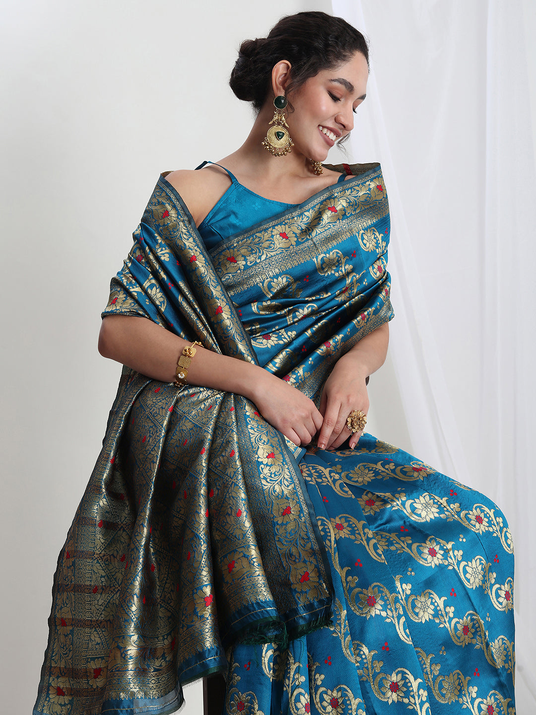 Janasya Teal Blue Silk Blend Floral Jacquard Saree | Swadesiicart