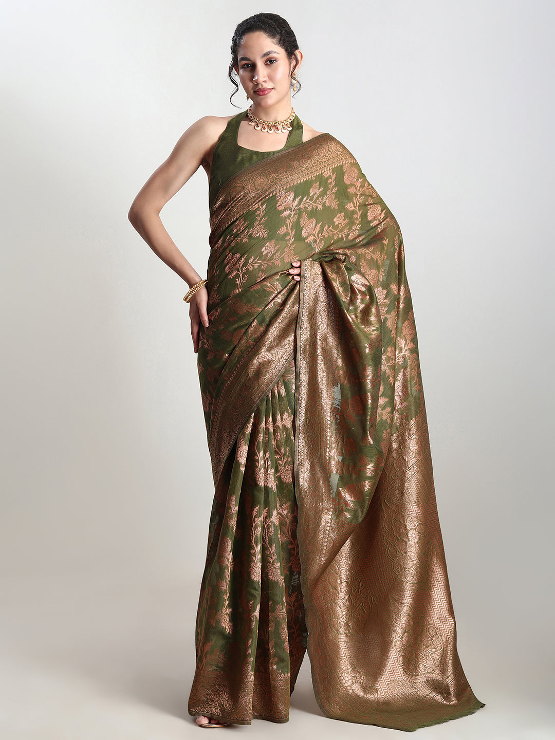 Janasya Green Silk Blend Floral Jacquard Saree | Swadesiicart